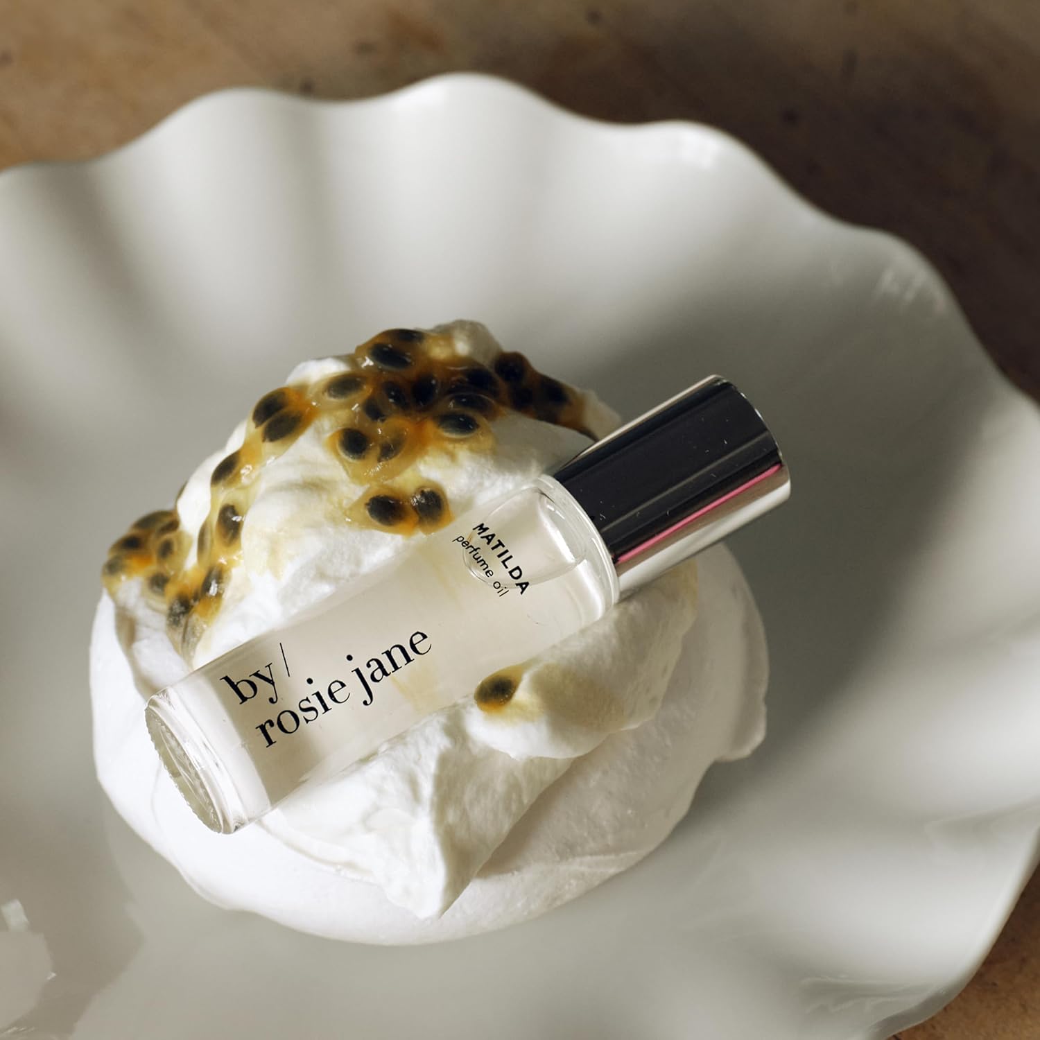 By Rosie Jane Roll On Perfume Oil (Matilda) - Clean, Non-Toxic Perfumes for Women - Long-Lasting Rollerball Perfume - Notes of Passionfruit, Sweet Meringue & Golden Musk - Vegan (7 ml)