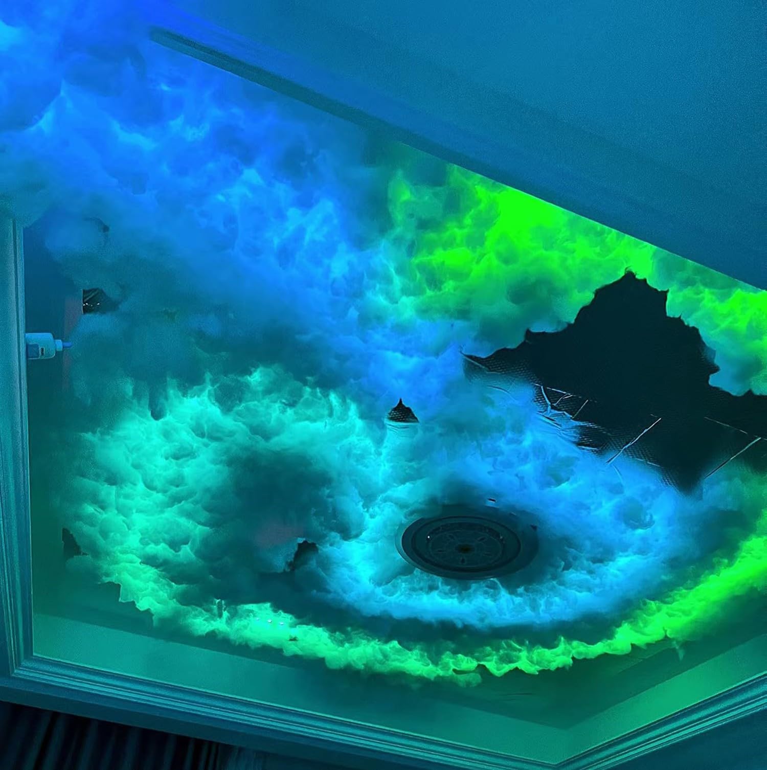 Tira De Luz LED En Forma De Nube, Luces LED Habitación, Tiras LED Inteligentes RGB Lámpara De Techo Esponjosa En Forma De Nube, Para Dormitorio Y Sala De Juegos (Algodón No Incluido) 2m