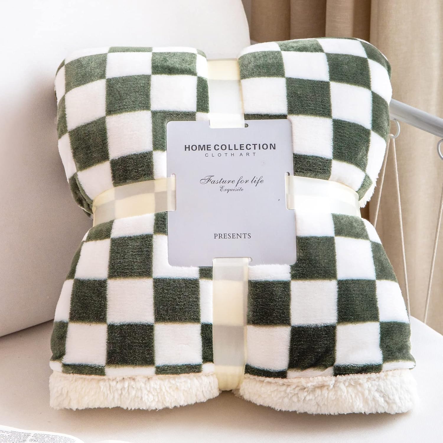 LOMAO Sherpa Throw Blanket Fleece Blanket with Checkered Pattern Soft Thick Blanket for Couch, Bed, Sofa Luxurious Warm and Cozy for All Seasons (Dark Olive, 90"x90")