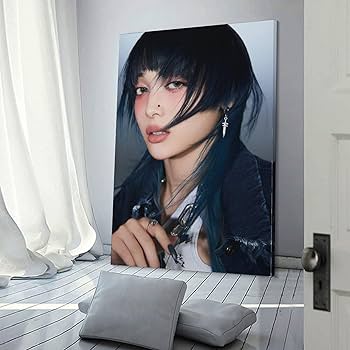 XG ジュリン　サイン　ポスター Amazon.co.jp: 歌手 XG エックスジー JURIN ジュリン In The