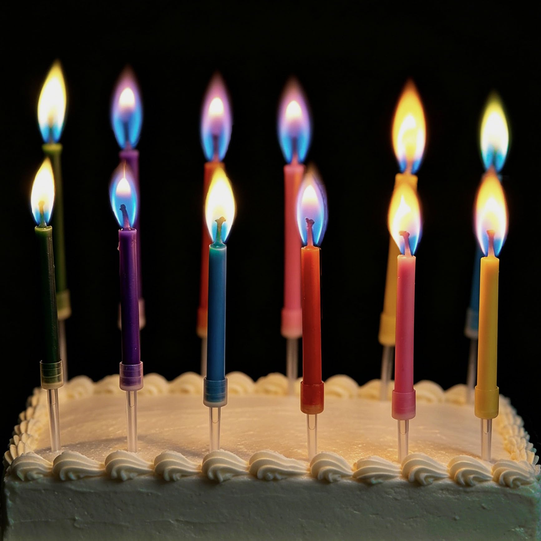 Artisoul 24 Stück Geburtstagskerzen mit Farbiger Flamme – Magic Birthday Candles für Kuchen & Cupcakes, Bunte Tortenkerzen mit Halter, Party Kerzen für Kindergeburtstag, Erwachsene Geburtstag Deko Küche, Haushalt & Wohnen