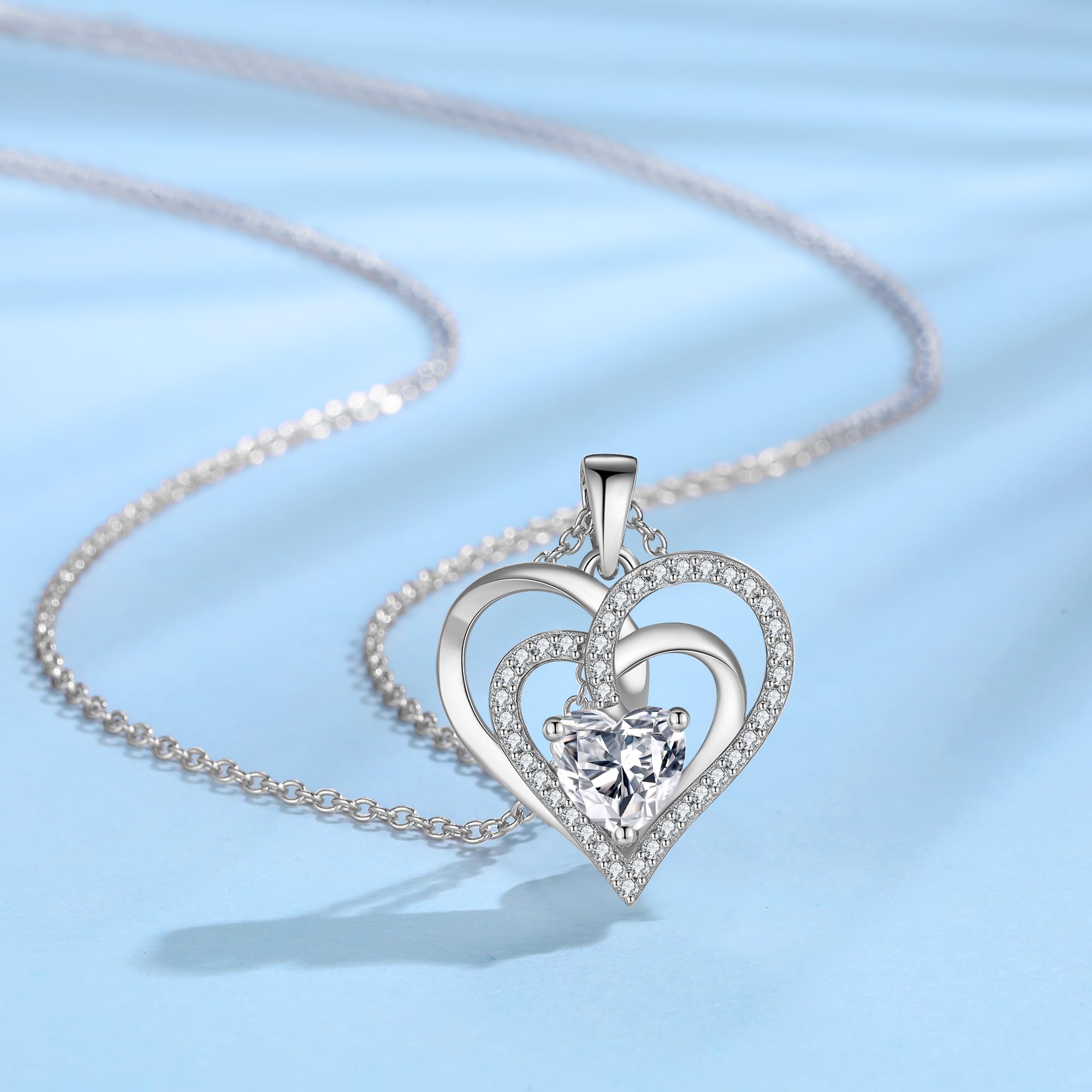Jrêveinfini Collar de Plata Esterlina 925 con Colgante en Forma de Corazón con Circonitas - Diseño Elegante y Simbólico, Regalo para San Valentín, Aniversarios o Bodas