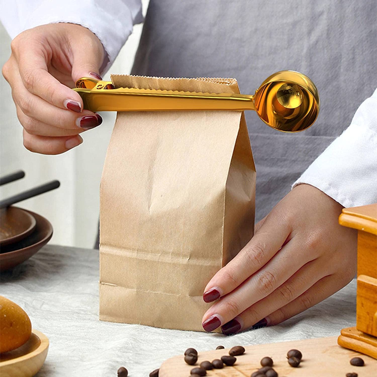 Löffel Restaurants Kaffeelöffel mit langem Griff und Clip Milchpulver Flüssigkeits-Gewürz-Messlöffel Kaffeezubehör Esslöffel Hause(Gold)