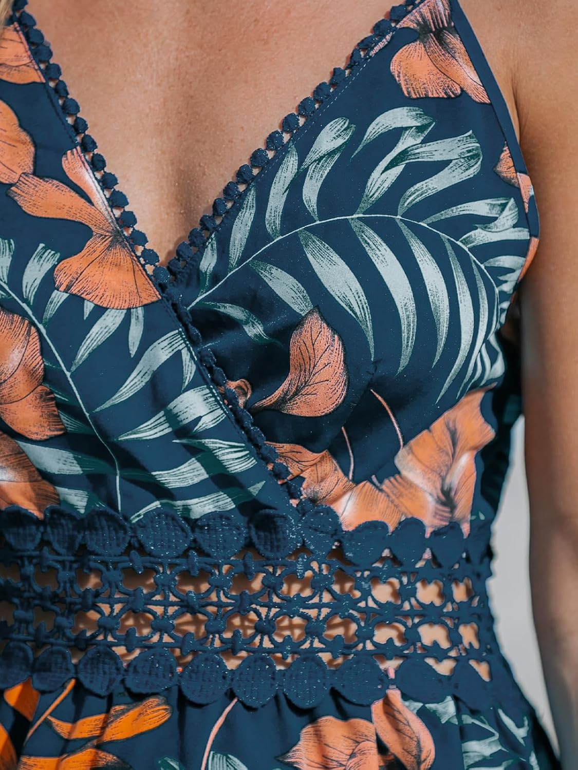 CUPSHE Women's Mini Dress V Neck Tropical Floral Beach Sleeveless Adjustable Straps Casual A Line Summer Vacation Dresses - Image 5