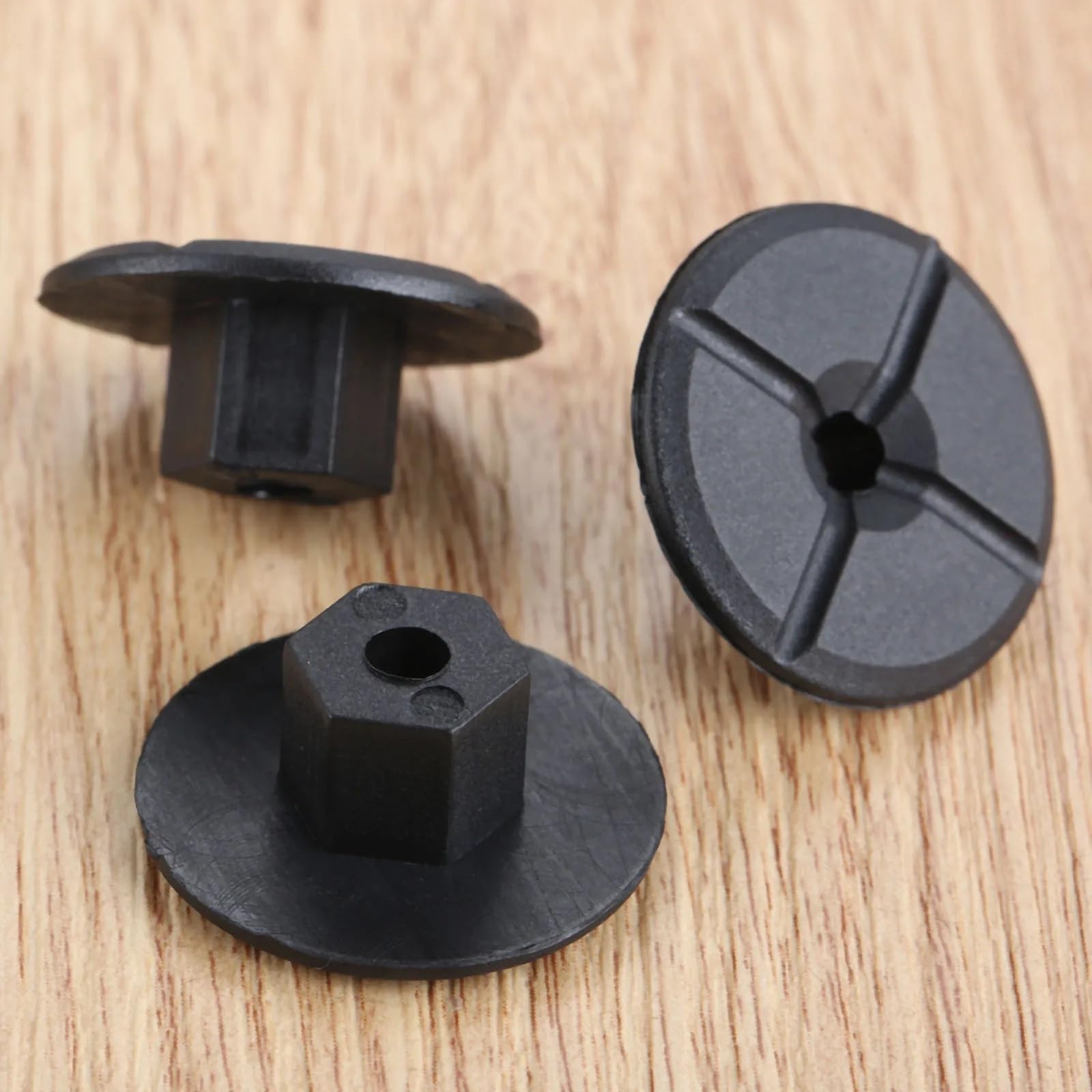 20 pz 4mm dado di fissaggio in plastica per Mercedes Benz parafango paraspruzzi paraspruzzi passaruota paraurti pannello fermo Clip rivetto  34