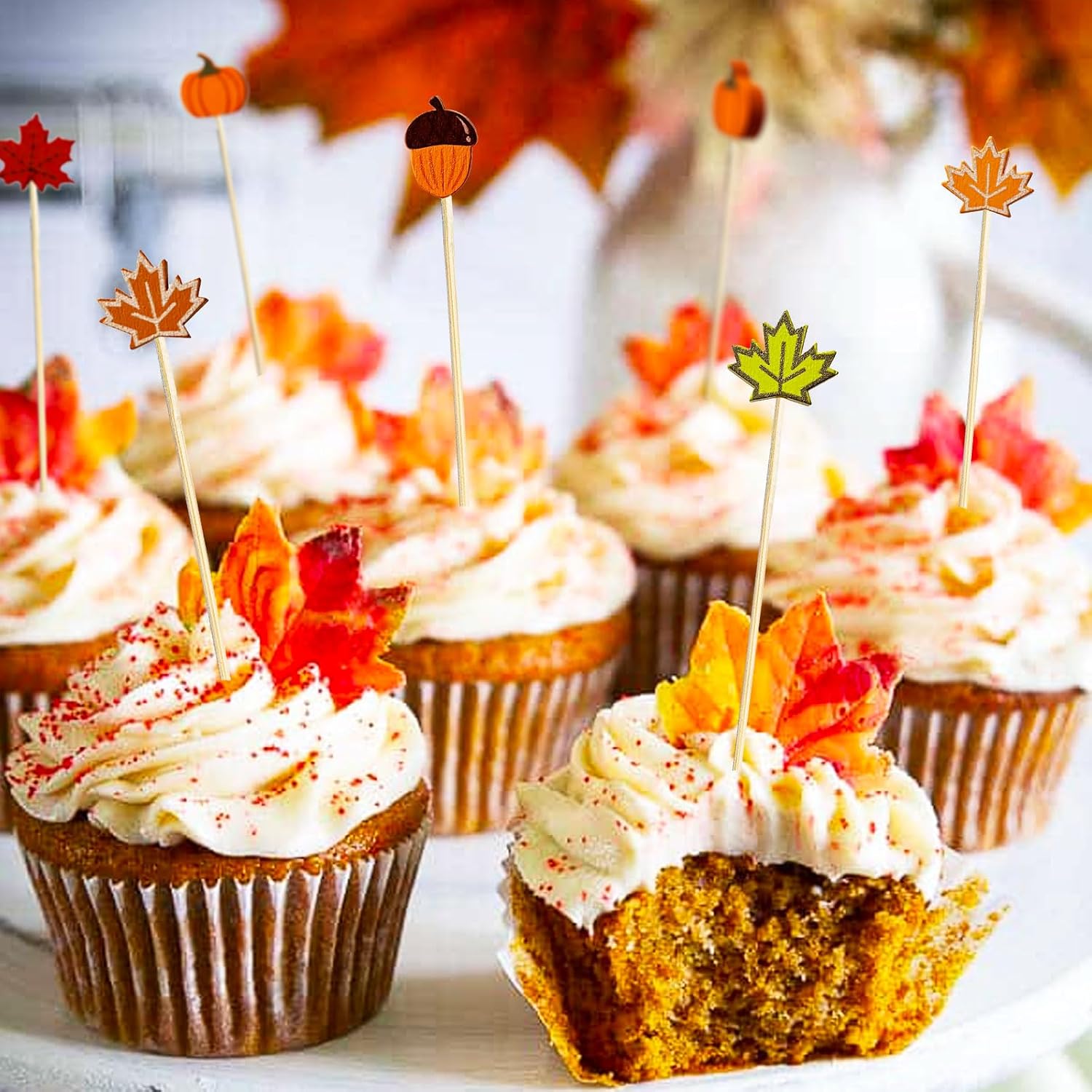 100PCS Fall Cocktail Picks,Leaves Pumpkins Acorns Toothpicks for Appetizer