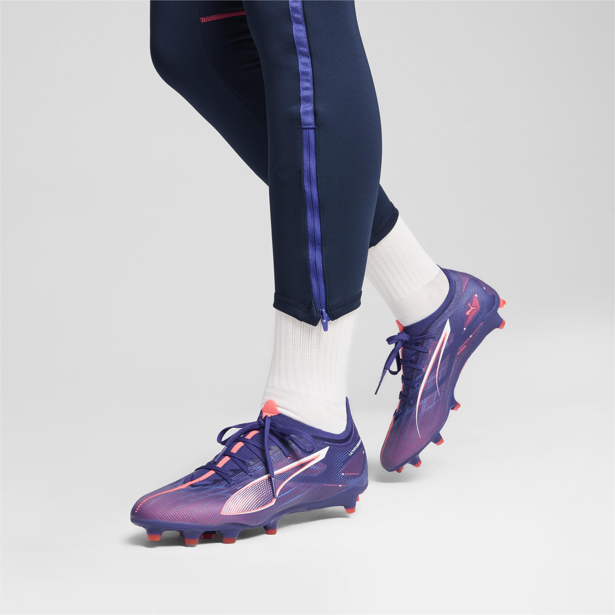 PUMA Erwachsene Ultra 5 Match FG/AG Fußballschuhe