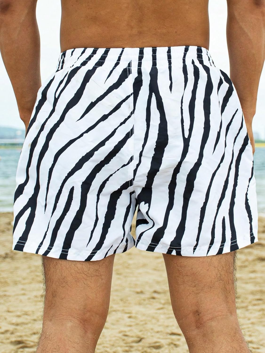 WDIRARA Men's Zebra Stripe Drawstring Waist Swim Trunks Beach Shorts Sports Running Bathing Suits with Mesh Lining - Image 3