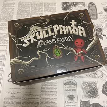Amazon.co.jp: POPMART SKULLPANDA ADAMS FAMILY BOX SET : Toys & Games