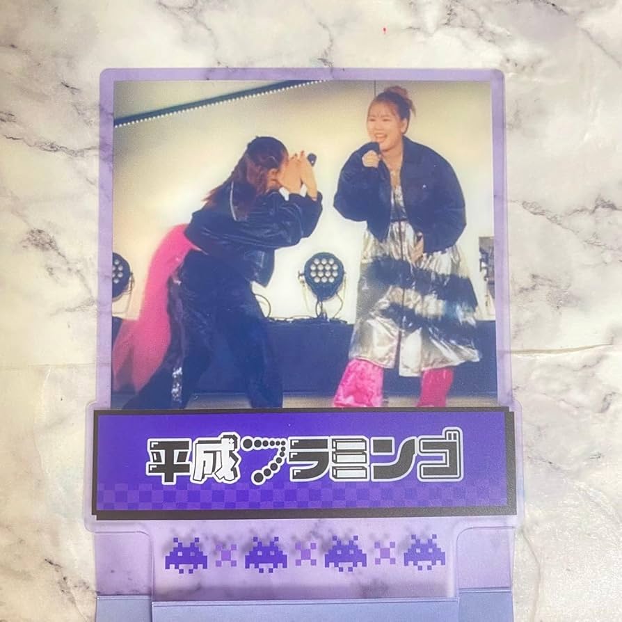 セット　Aqours オリジナルスタンドコースター　ビッグエコーコラボ Amazon.co.jp: 平成 ビックエコー コラボ スタンドコースター 平