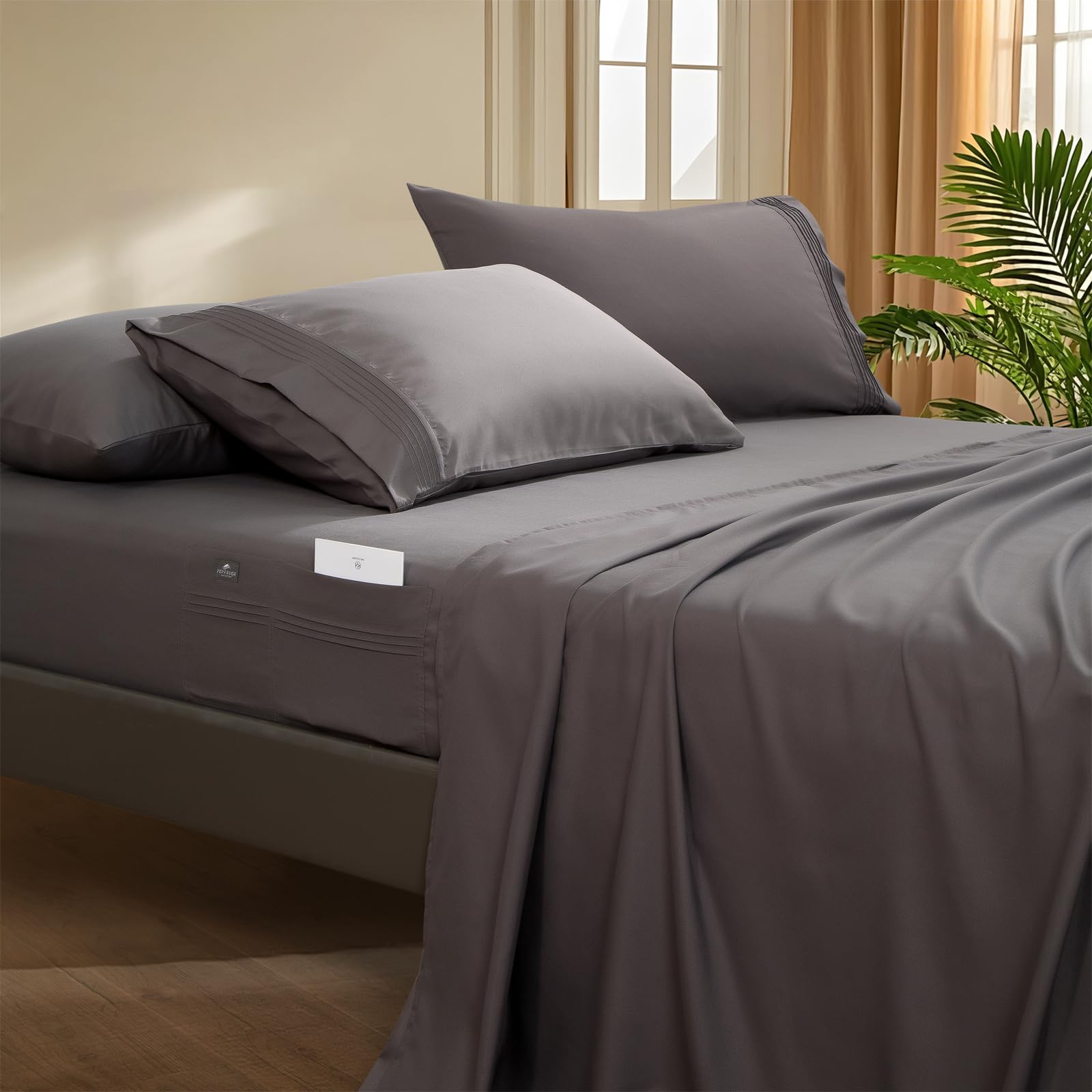 Deep Pocket Queen Fitted Sheet - Fits Mattresses Up to 21 Thick - 4 Piece Bed Sheets -
