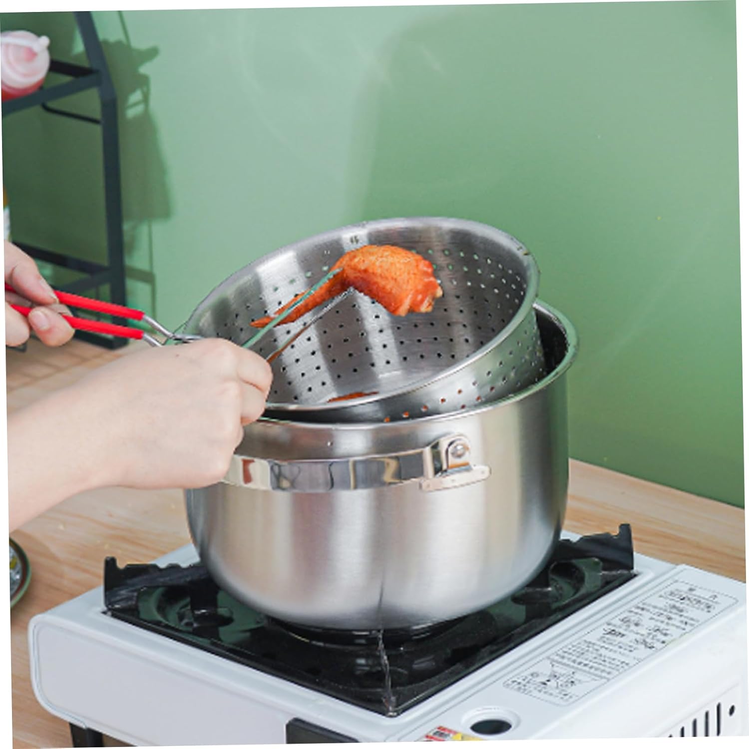 Small Fryer with Basket Stainless Steel Fryer Pot with Basket - 2.4L Pot with Heat-Resistant Handle for Fish, Chicken Wing & Outdoor Gatherings