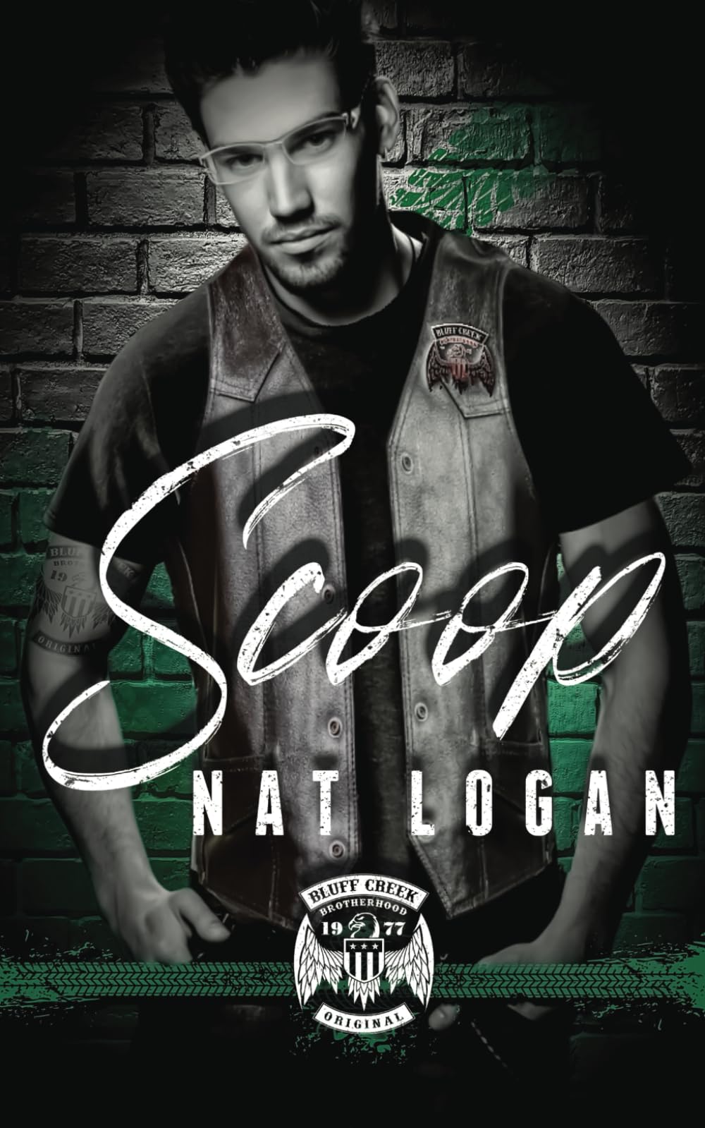 Scoop: A Fake Dating, Road Trip MC Romance (Bluff Creek Brotherhood MC)