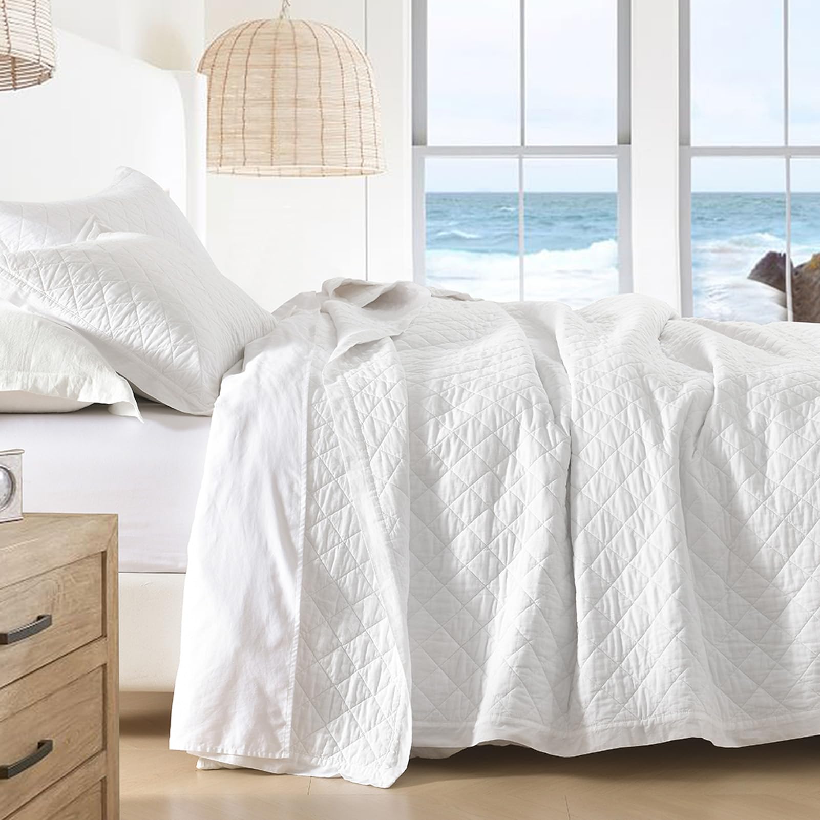 SahSahCasa Quilt Set Queen Size, 100% Cotton Quilt Bedding Set Bedspread, Diamond Pattern Stitching Solid Color Chic Lightweight Quilted Comforter for Queen Bed, White, All Season, 3 Pieces