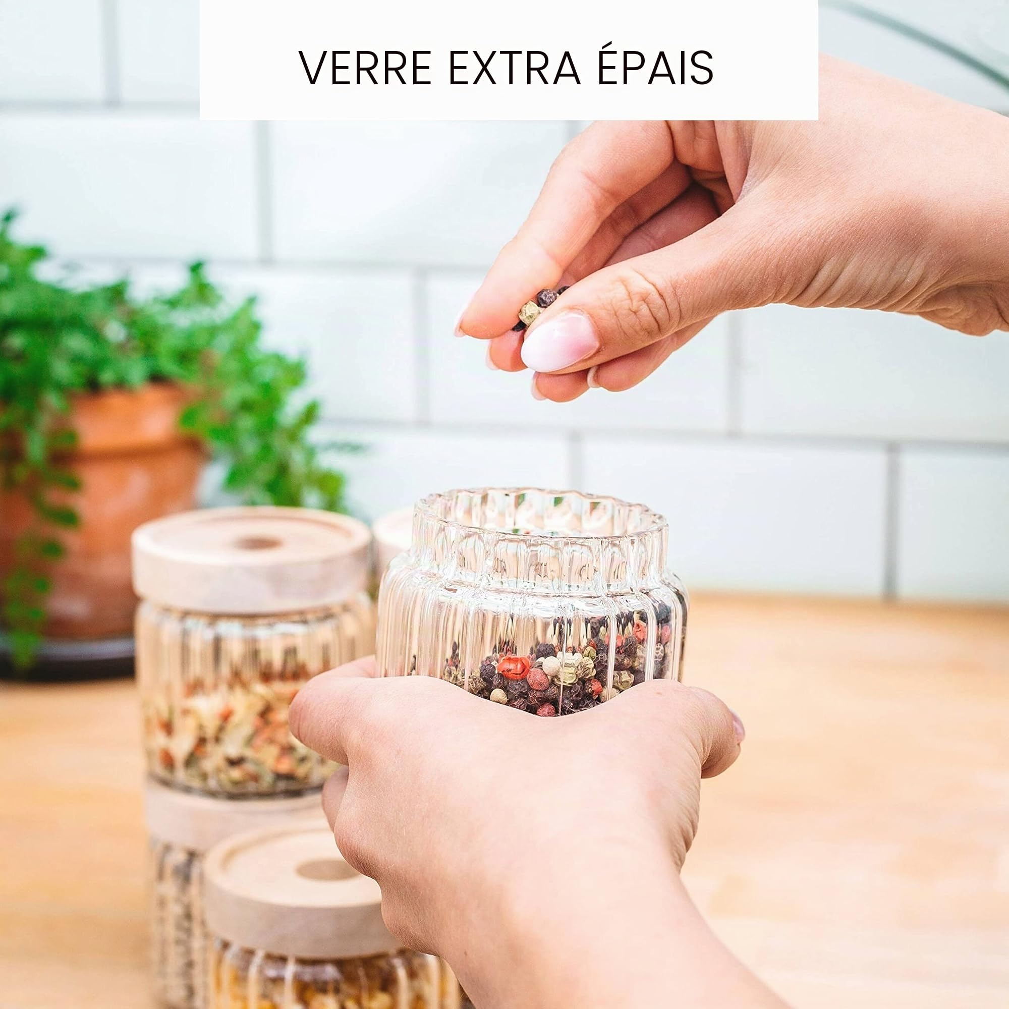 Econovo® Lot de 6 pots à épices striés (150 ml, empilables et hermétiques), avec couvercle, pour aliments ou épices, grands et petits