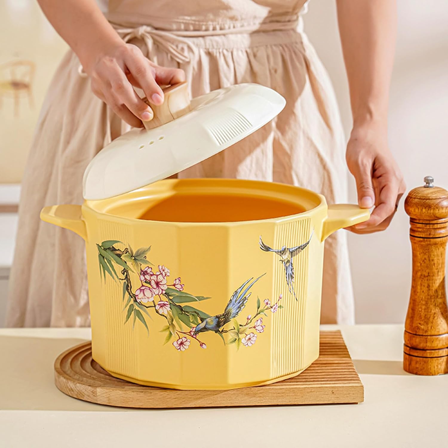 Ceramic Stockpot Clay Cooking Pot with Lid, Ceramic Soup Pot with Handle and Lid Non Stick Earthenware Pots, Heat Resistant Kitchen Stewpot for Home Restaurant, Dishwasher Safe,4.5L/4.1Quarts