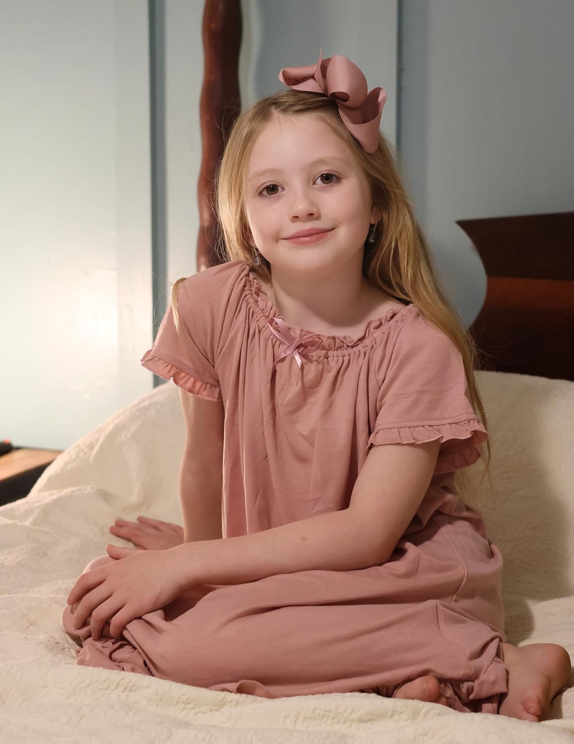 Arshiner Girls Nightgowns Sleepwear Short Sleeve Victorian Pajama Dress Soft Princess Sleepshirt for 3-12 Years Kids - Image 3