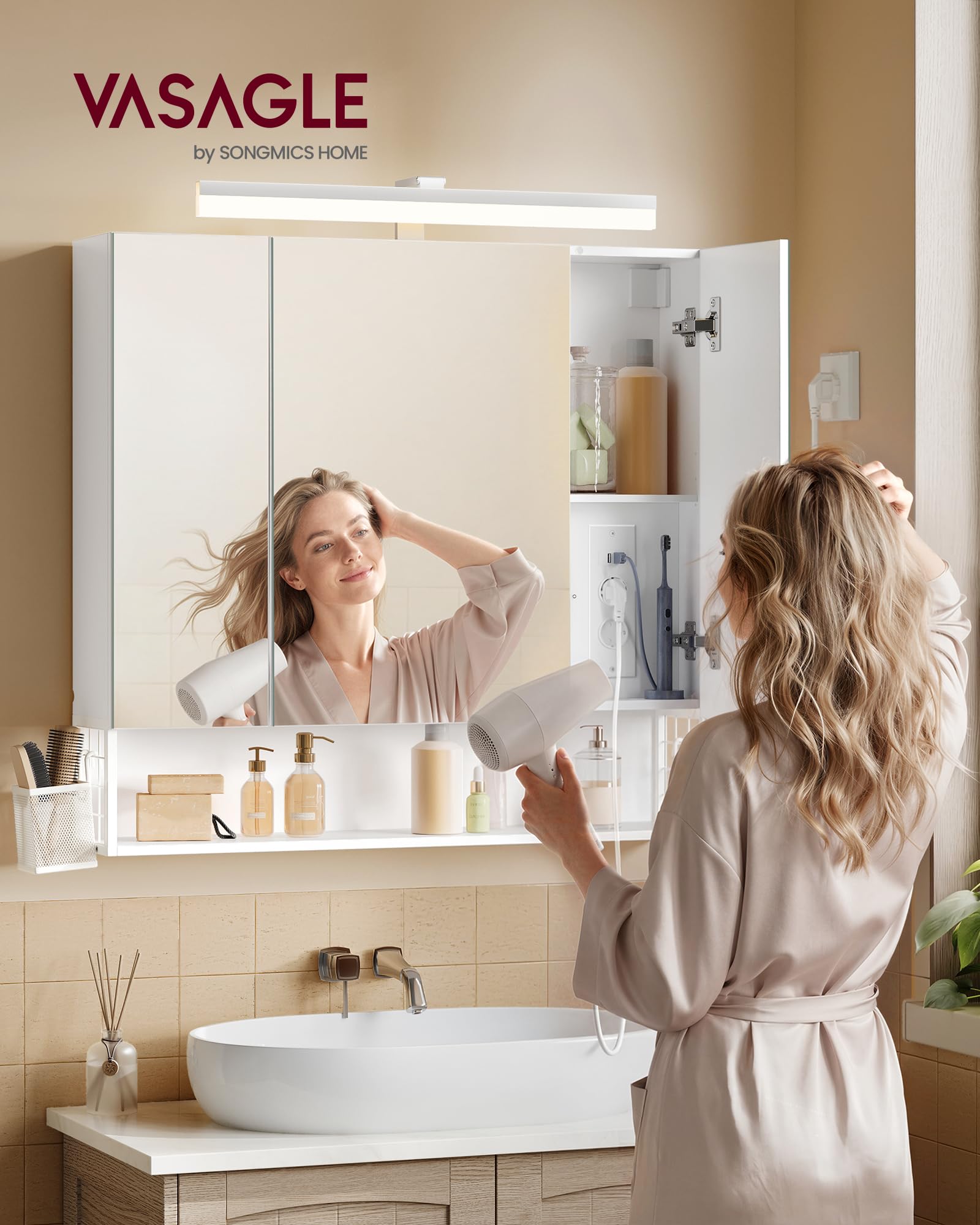 VASAGLE Specchio Bagno Contenitore con Luce, 3 Ante, Mobiletto da Appendere con Presa, 80 x 16,5 x 75 cm, Bianco, Armadietto Bagno Salvaspazio, Collezione DACEY BBK146WB01