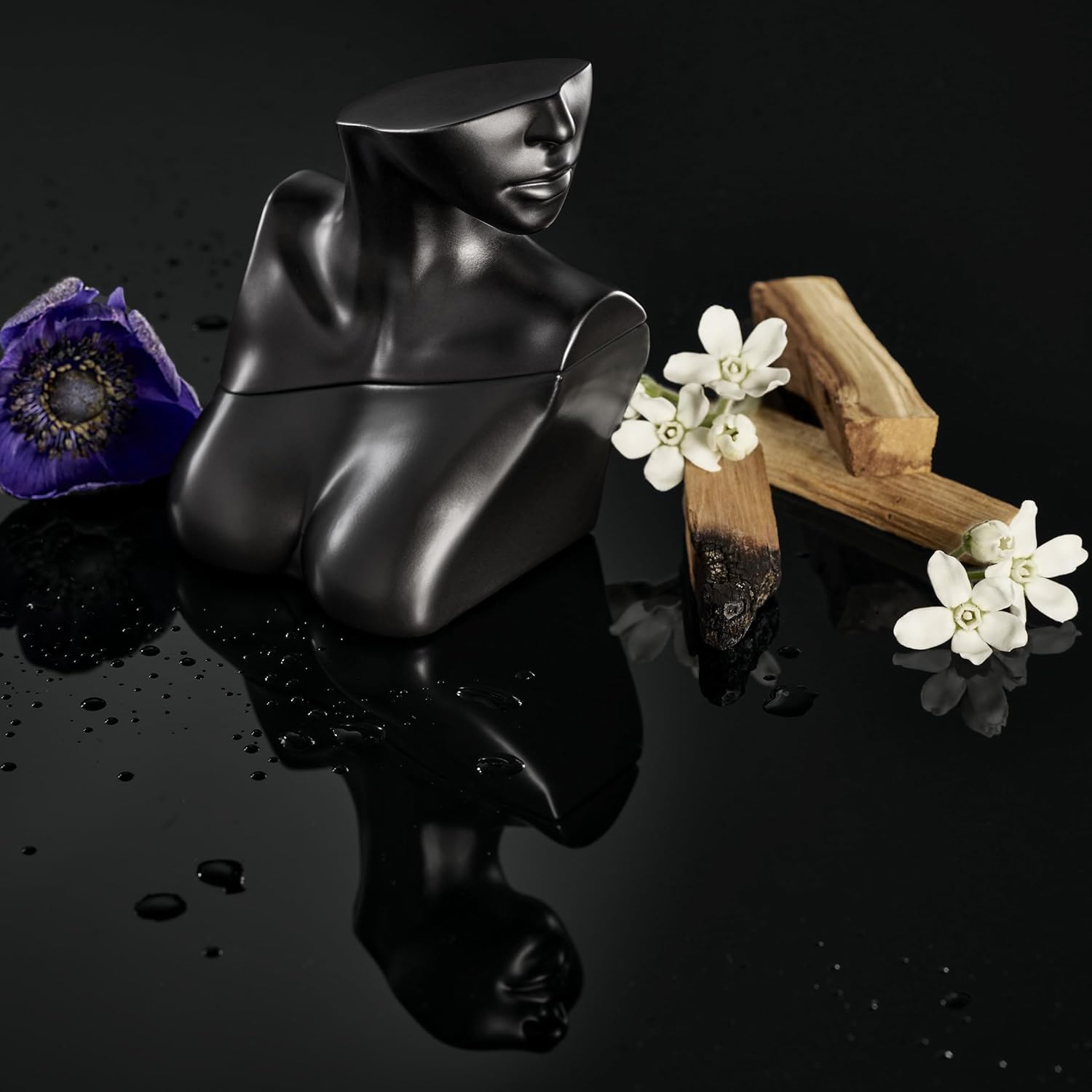 Billie Eilish No. 2 Eau de Parfum Perfume for Women, Woody + Floral Fragrance, Notes of Apple Blossom, Wild Poppy Flower and Palo Santo - Image 4