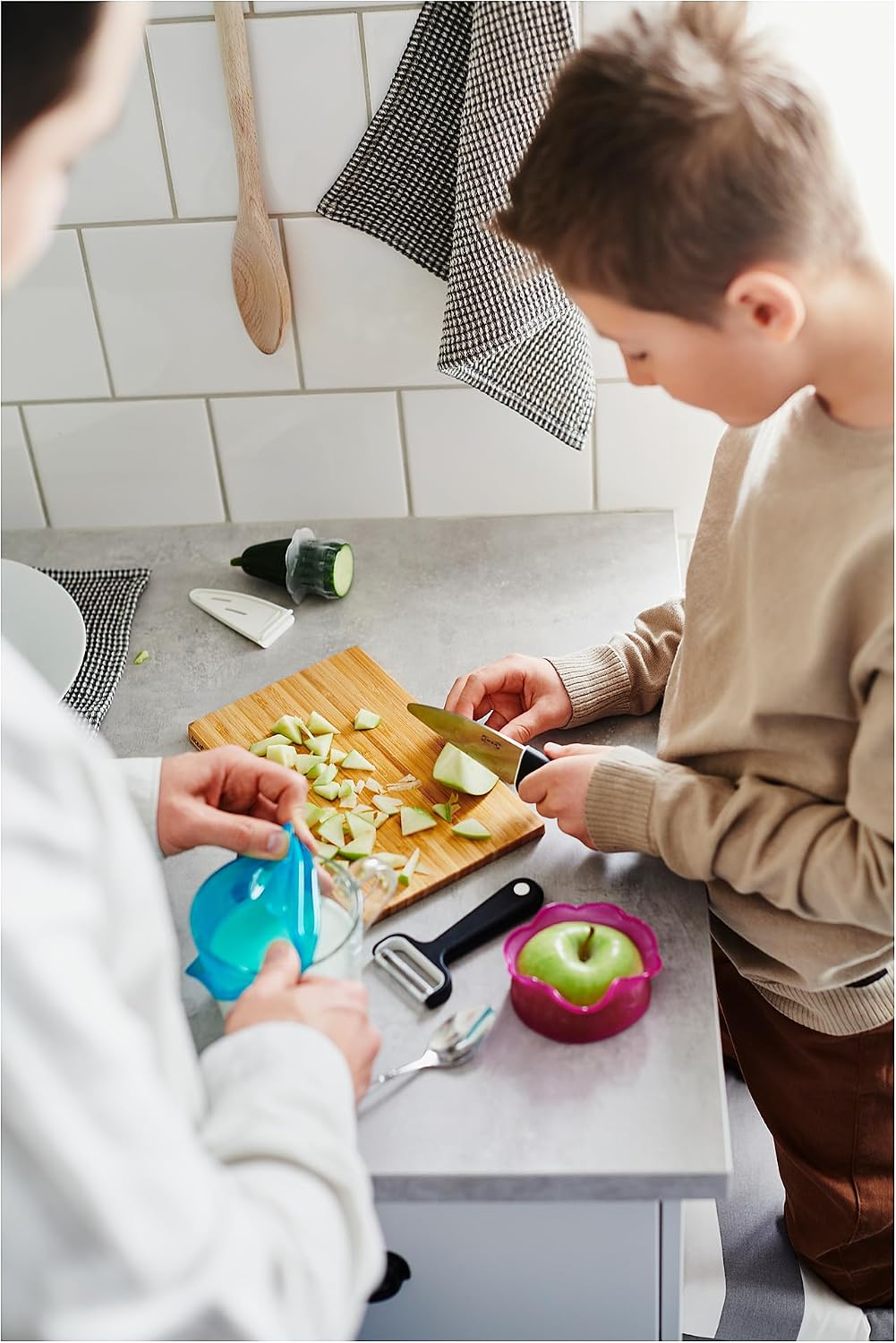ÖVERMÄTT food cover, set of 3, silicone multicolour