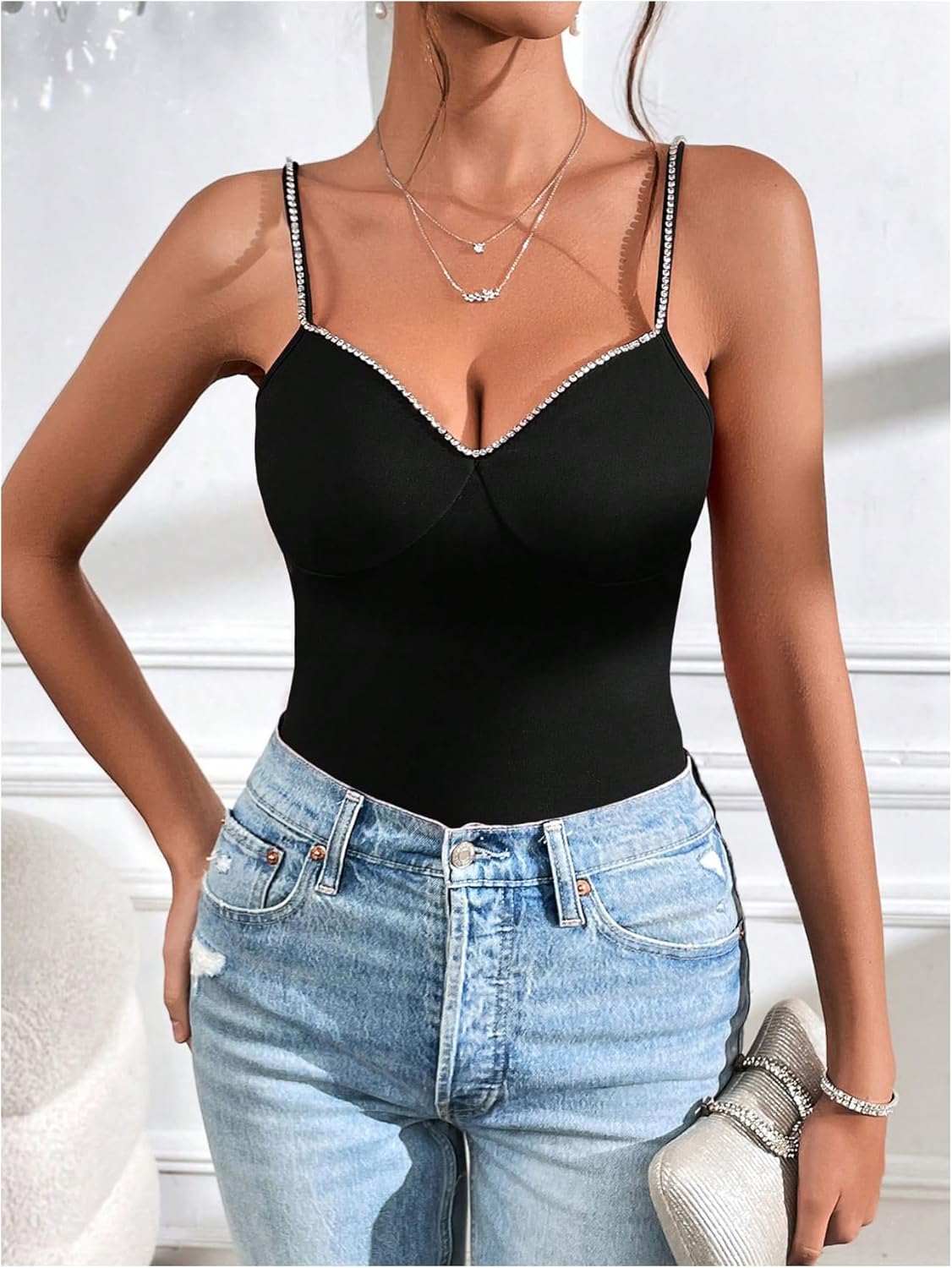 SOLY HUX Women's Rhinestone Cami Top V Neck Spaghetti Strap Slim Fit Camisole Summer Tops - Image 3