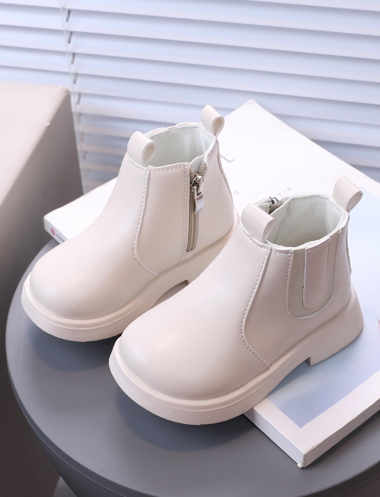 Maeau Bottes Courtes en Cuir Enfant Garçon et Fille Bottines à la Cheville avec Fermeture Éclair Bottes Classiques Imperméable Chaussures Antidérapant d'hiver Automne Printemps Souples 22-31 EU