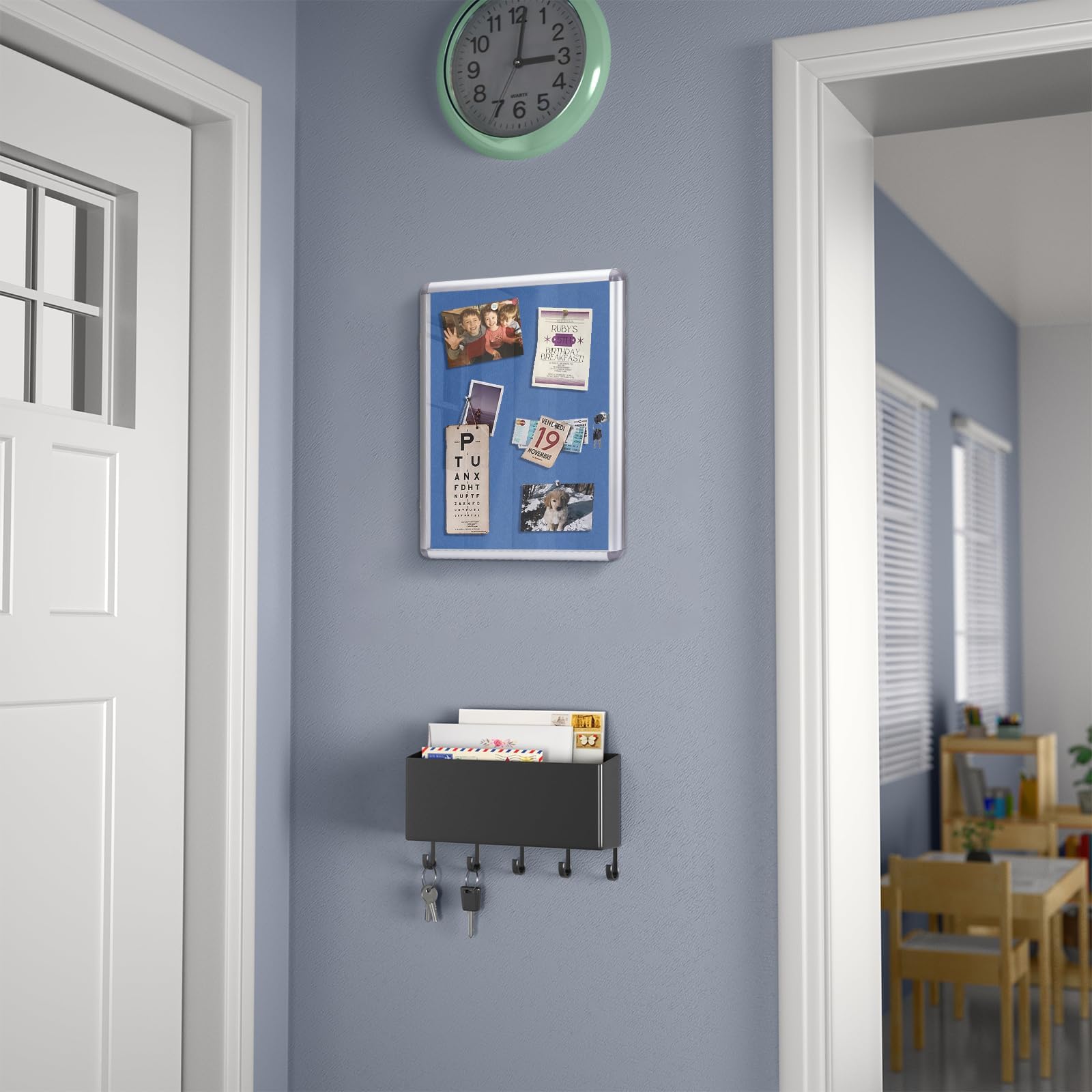 Swansea - Bacheca con serratura 360 x 270 mm, antimanomissione, bacheca per casa, ufficio, scuola, commercio, feltro blu (PIN 1 x A4)