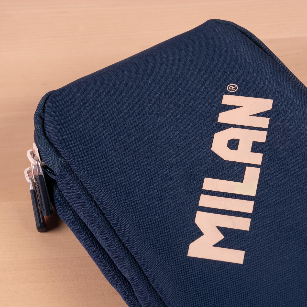 Milan® Plumier 2 Pisos con Contenido Milan 430 Since 1918