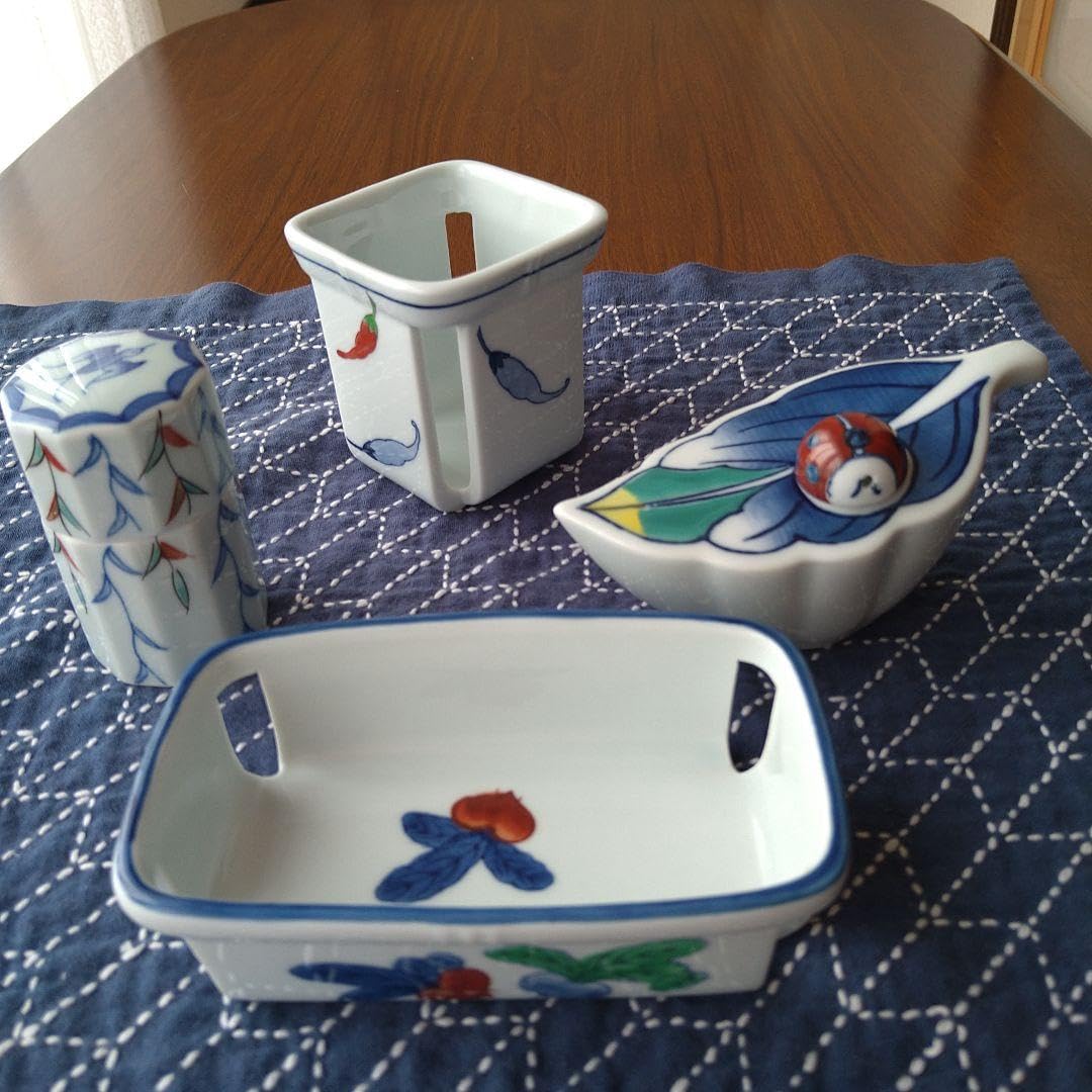 Amazon.co.jp: 陶器製小物 おしぼり入れ 爪楊枝入れ 醤油さし