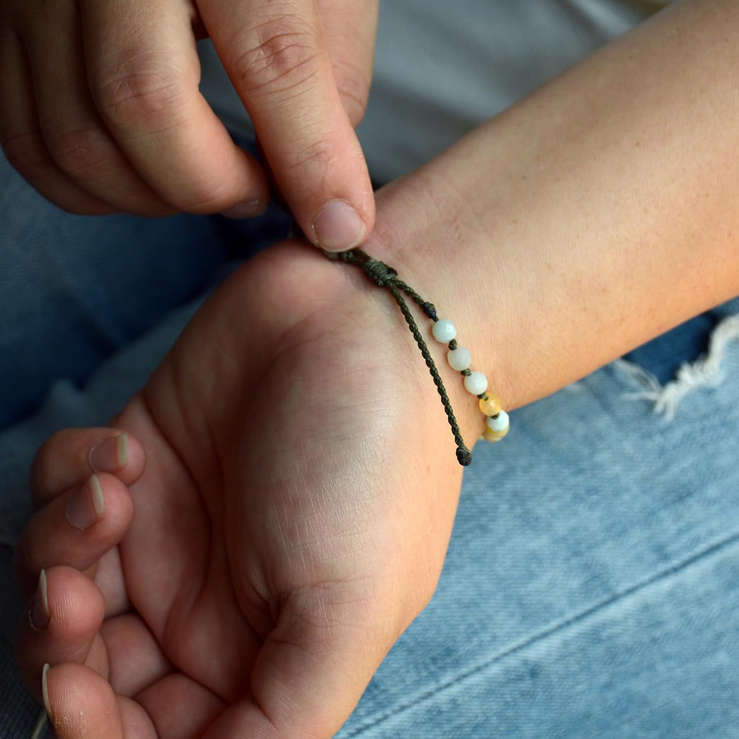 Ganbatte Natural Faceted Gemstone Bead Bracelet, Adjustable Waterproof Wax Cord, Hand-Knotted Design - Image 5