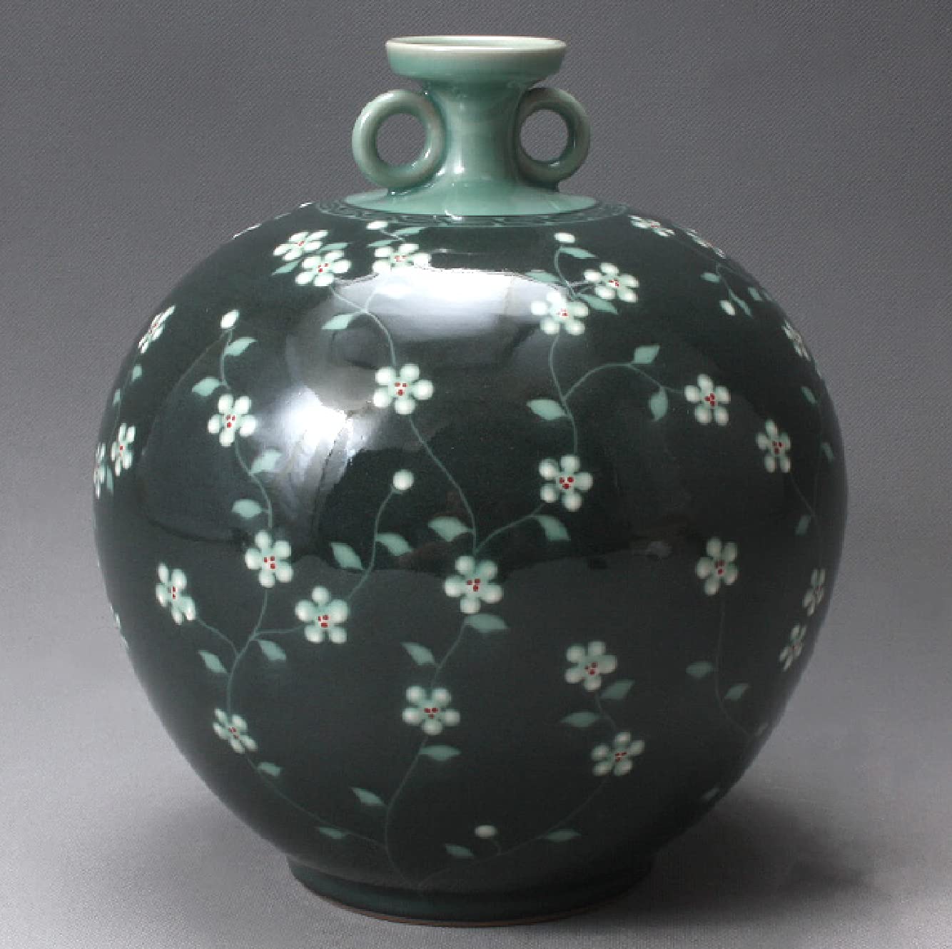 Buy MellowBreez 7'' Korean Celadon Round Ceramic Vase (Black) Glazed
