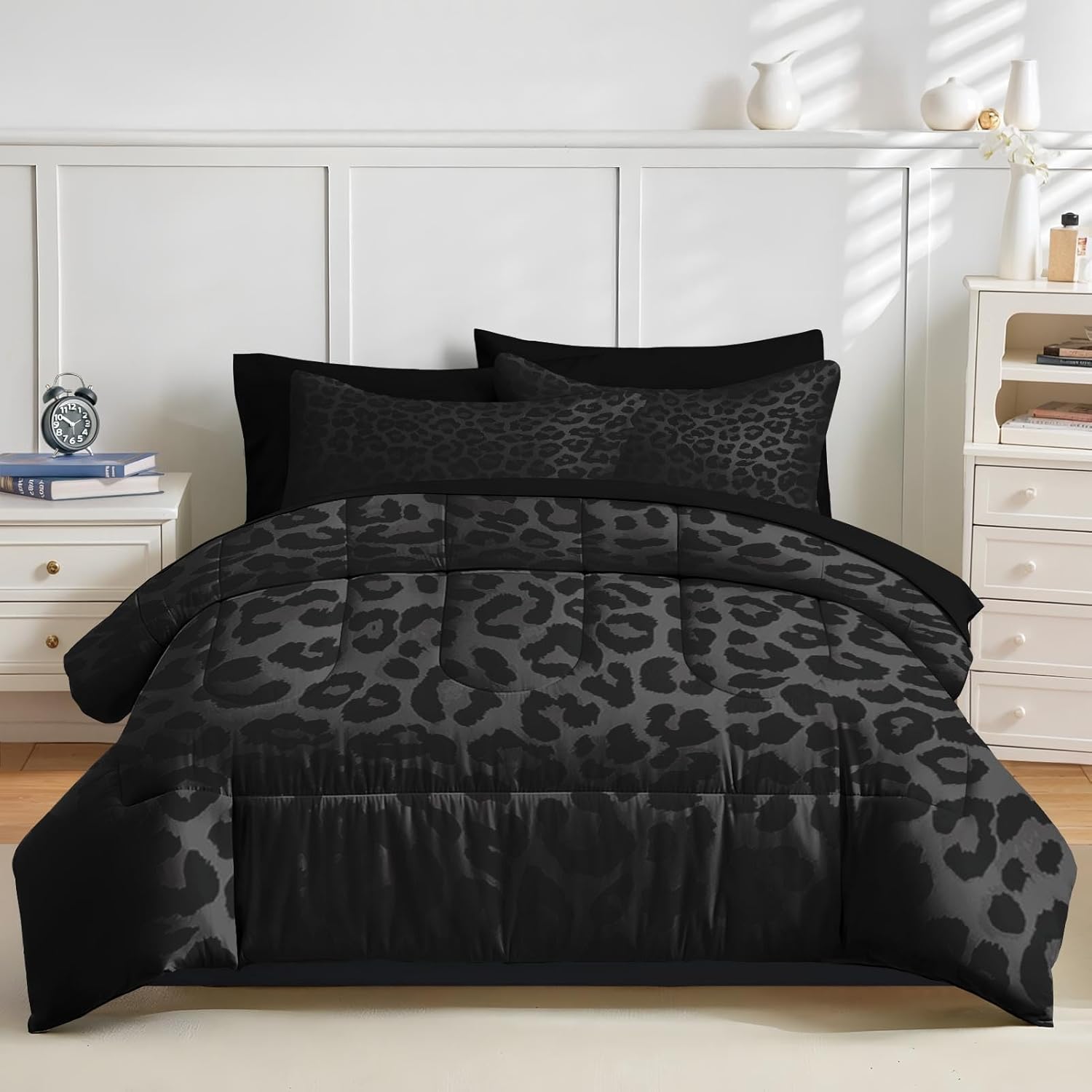 Nesker 7 Pcs Comforter Set Queen Size, Leopard Print Wild Animal Bedding Set for Kids and Adults, Black Grey African Cheetah Wildlife Sheets Bed Sheet Sets with Fitted Sheet 2 Pillowcases & 2 Shams