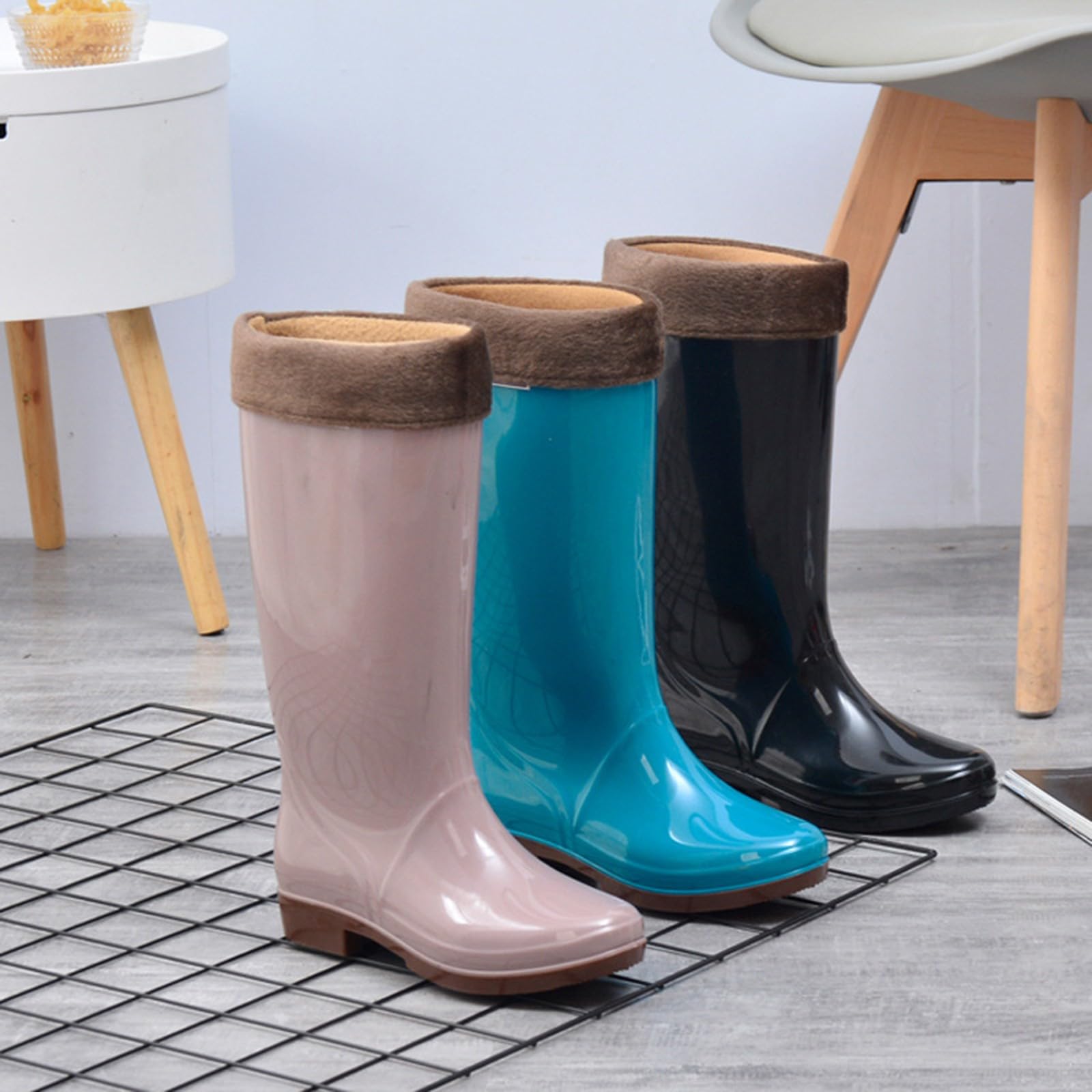 Bottes en caoutchouc hautes pour femme, bottes de pluie chaudes et épaisses, imperméables et antidérapantes, chaussures de travail résistantes à l'abrasion, chaussures aquatiques légères à la mode