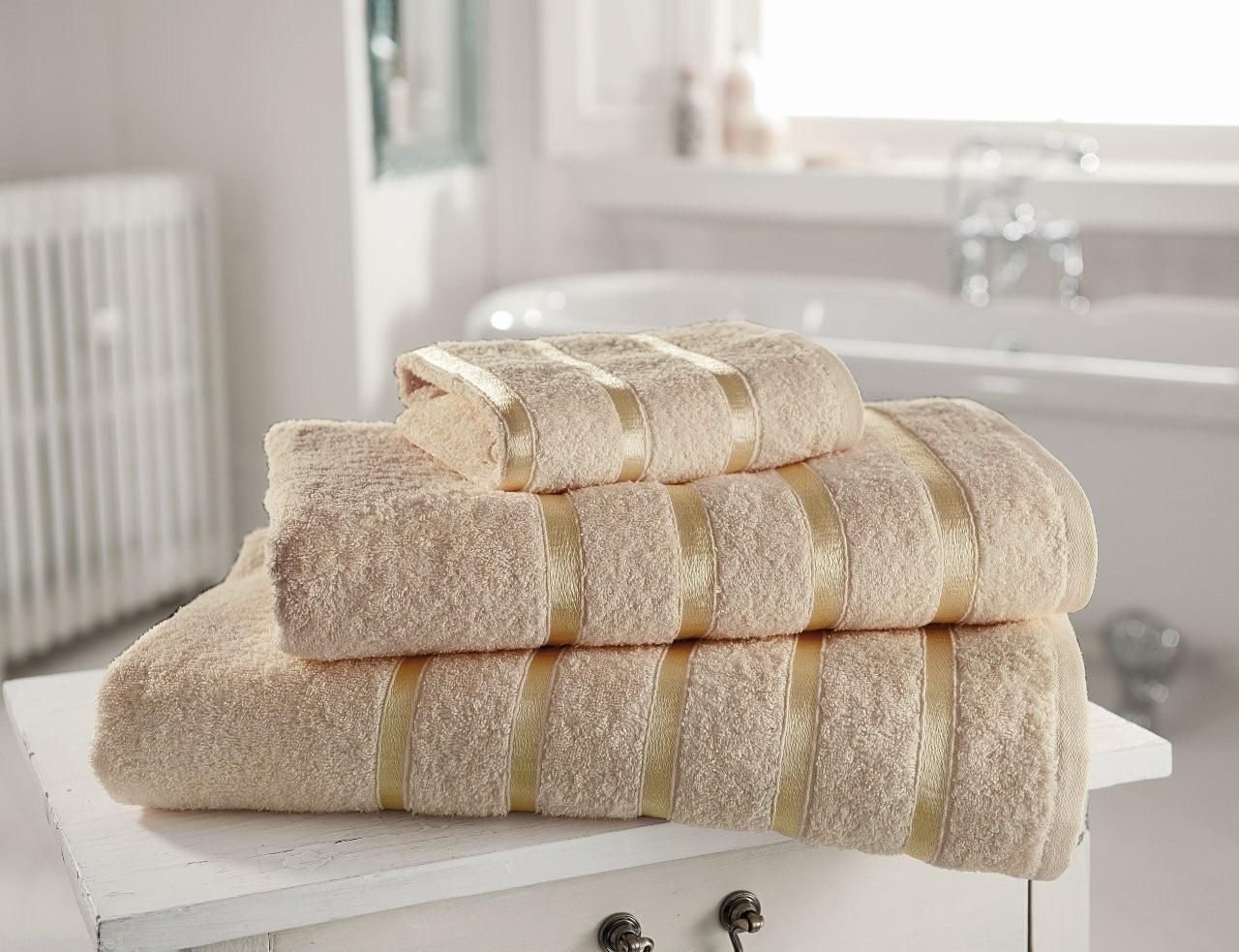 EGYPTO Premium Towels; Egyptian Cotton Face Towel - Hotel Quality, Super Soft and Highly Absorbent, Beige