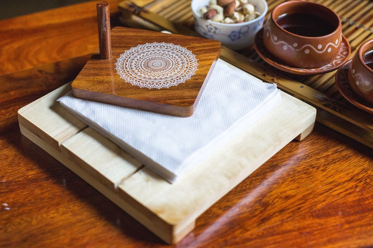 ivei Mandala – Servilletero de madera Mandala
