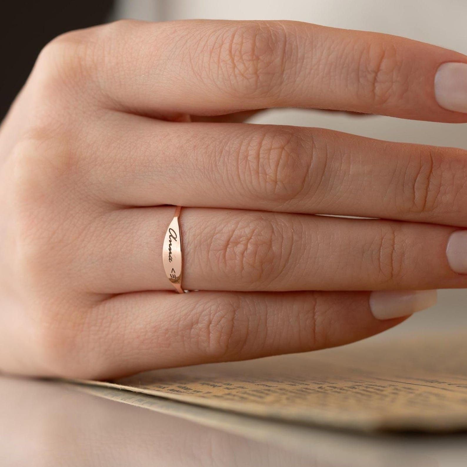 Sterlingsilber 925 Namensring individuell Datum Eingraviert Andenken filigran Schmuck für Erinnerung