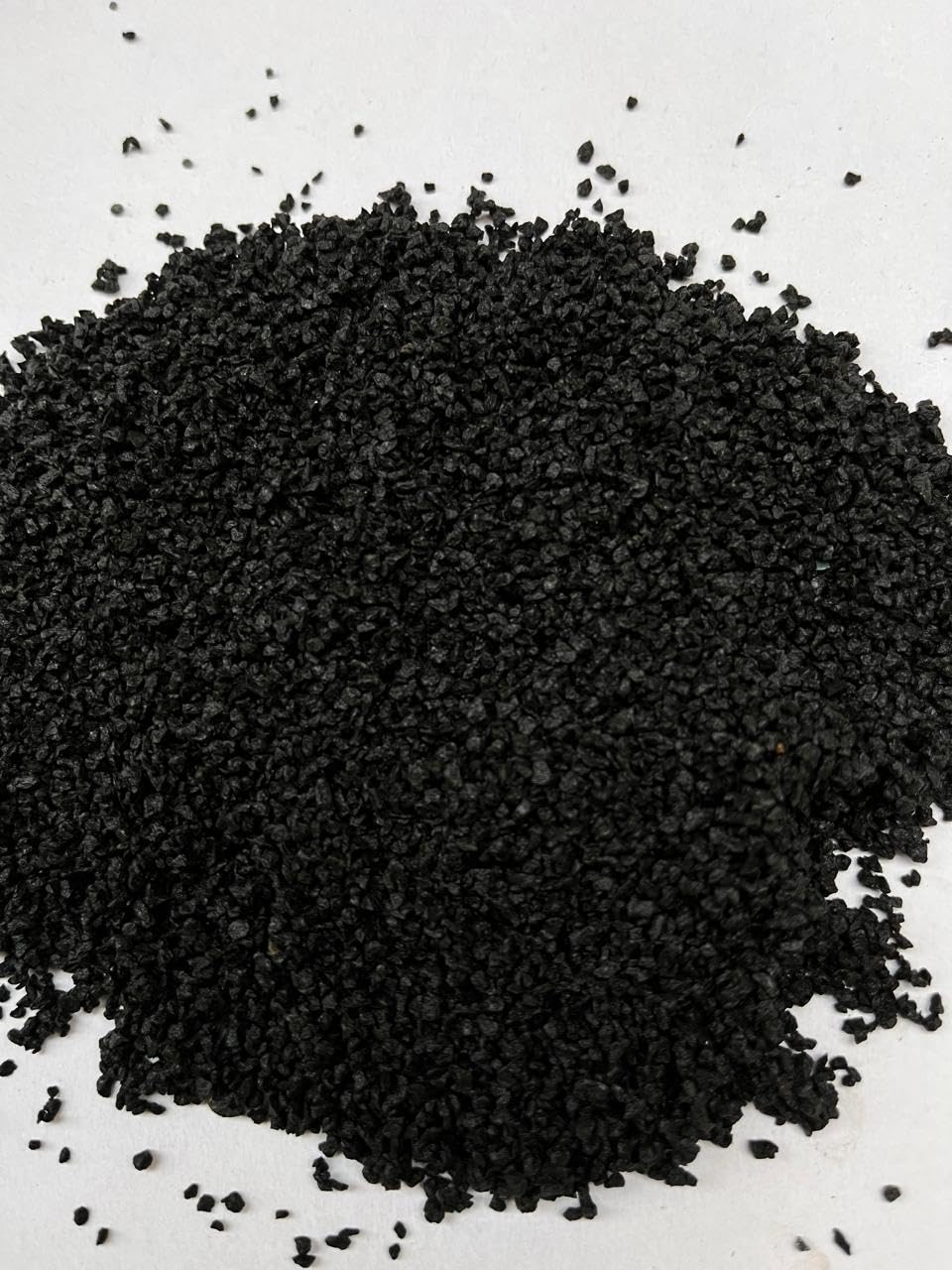 THE GUPTAS Sugar Size Crystal Sand for Home, Garden and Aquarium Decor Aquarium Substrate (1KG, Black) (B0D7M963ZJ) Amazon Price History, Amazon Price Tracker
