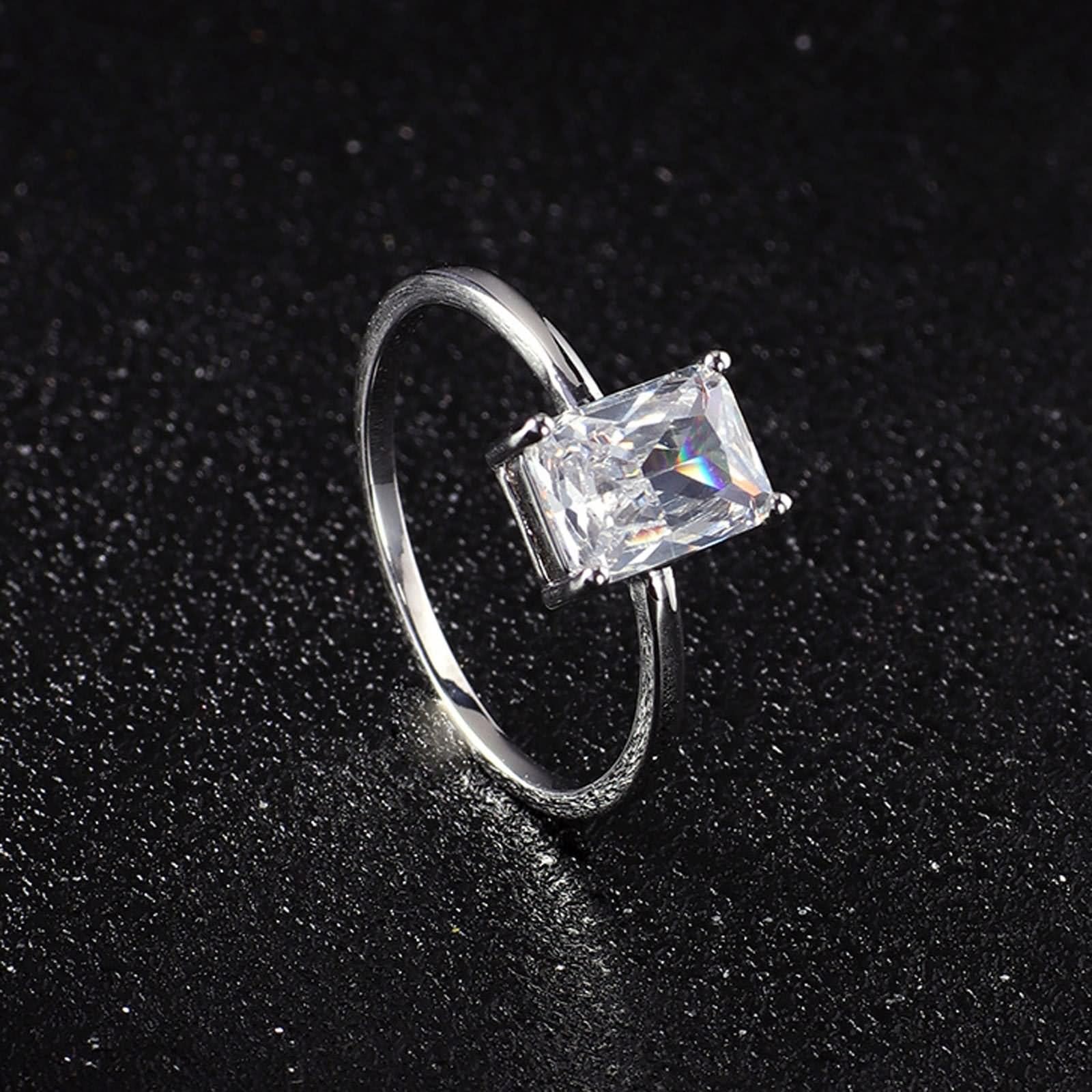 Anello da donna con moissanite rettangolare bianco bianco