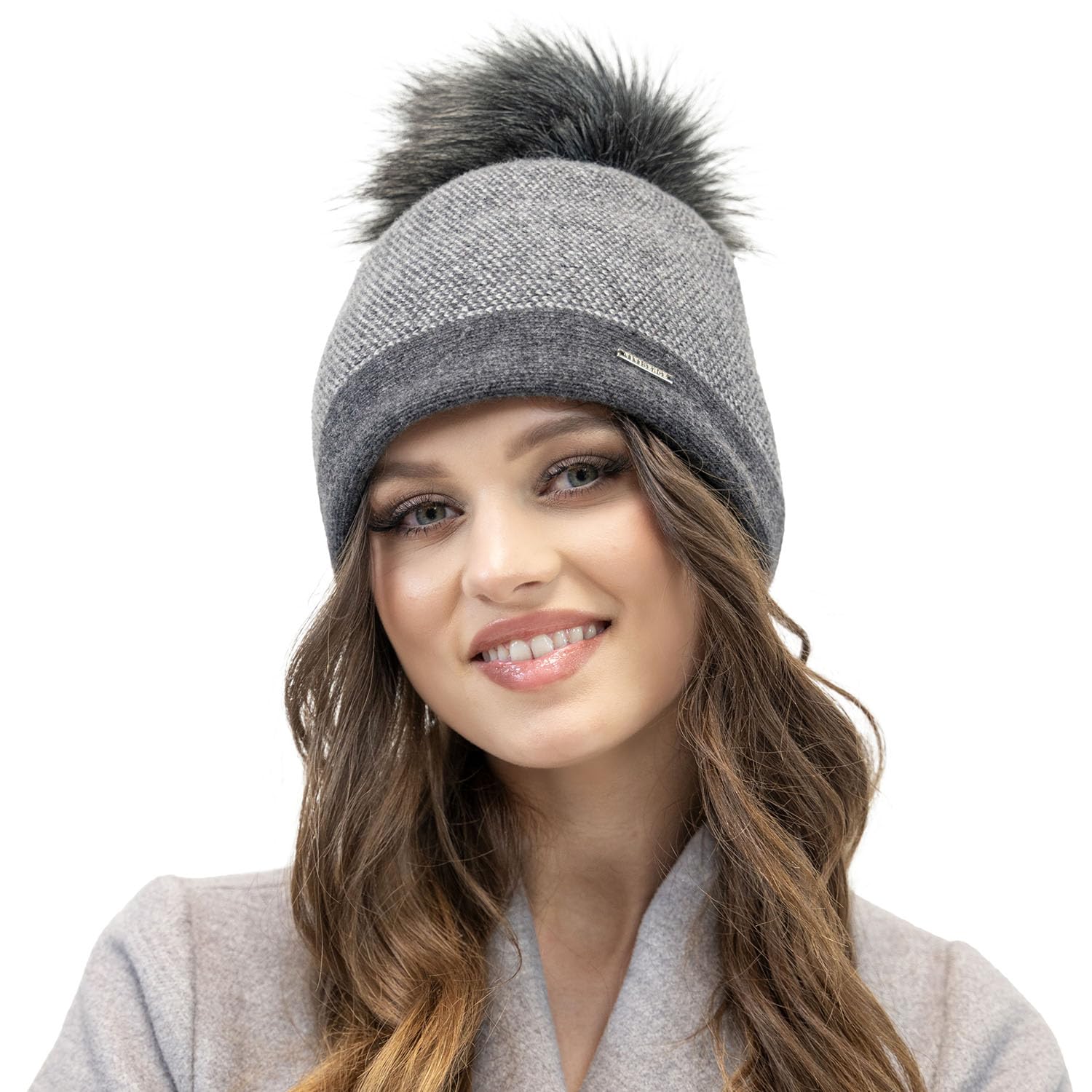 VIVISENCE Winter Mütze Für Damen Beanie Mit Bommel Strickmütze Subtilem Pepitamuster Perfekte Passform Herbst Gemütlich Ideal Für Kalte Wintertage Und Outdoor-Aktivitäten Modell 7095