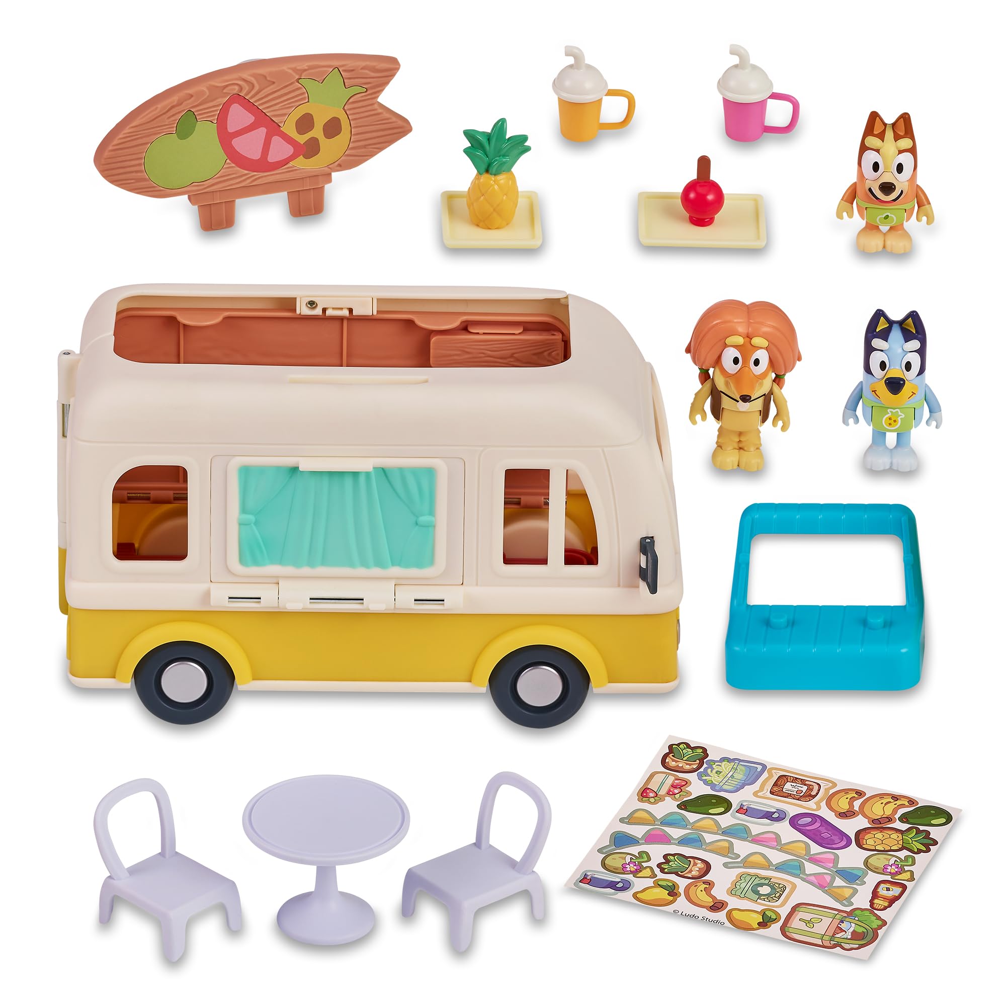 Bluey Juice Truck Playset, Spielzeug des Saftwagens, 3 bewegliche Figuren der Serie, Lebensmittelzubehör und dekorative Aufkleber, für Jungen und Mädchen ab 3 Jahren, berühmt (BLY48000)