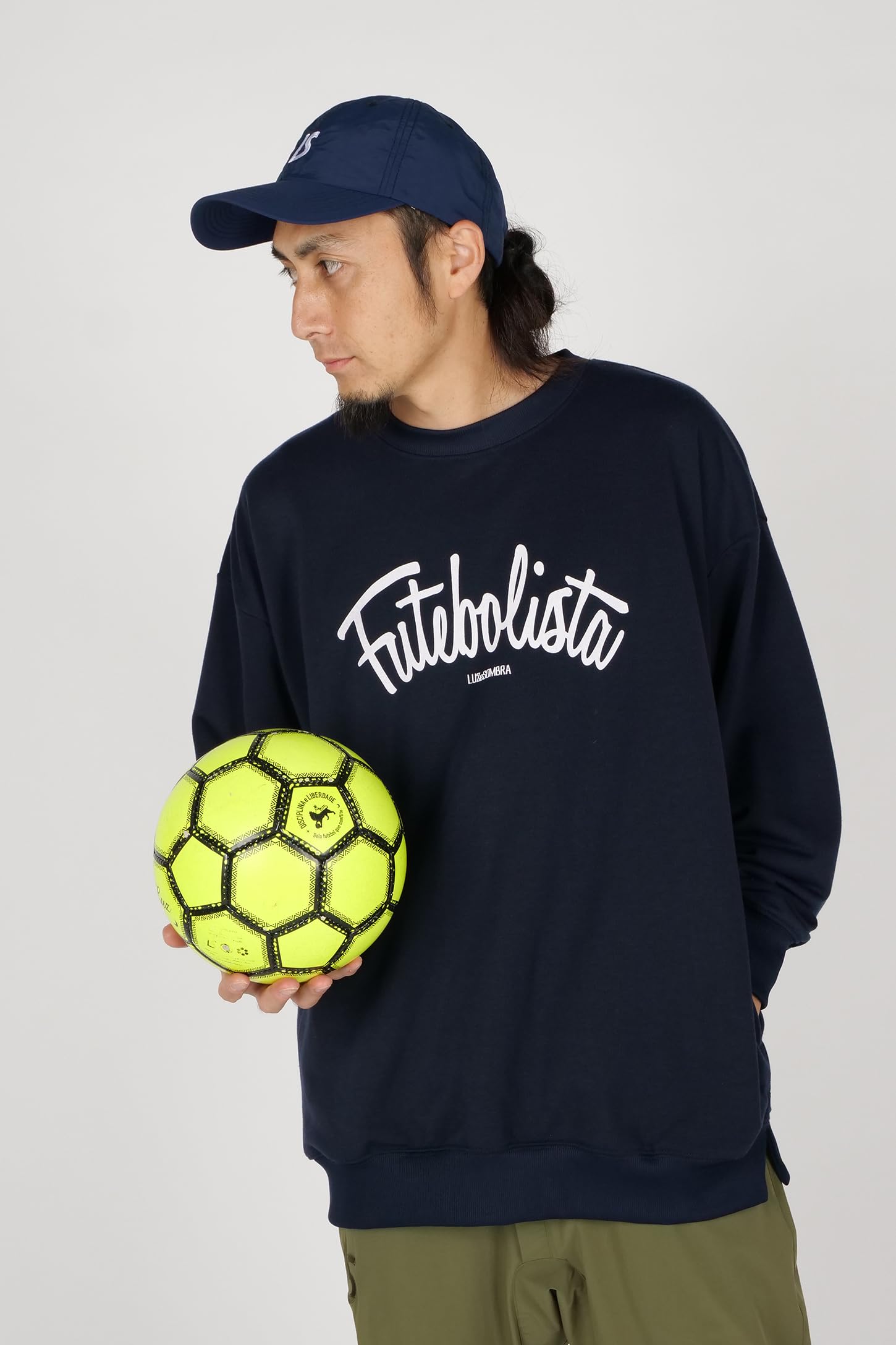 Amazon.co.jp: [ルースイソンブラ] FUTEBOLISTA CREW SWEAT