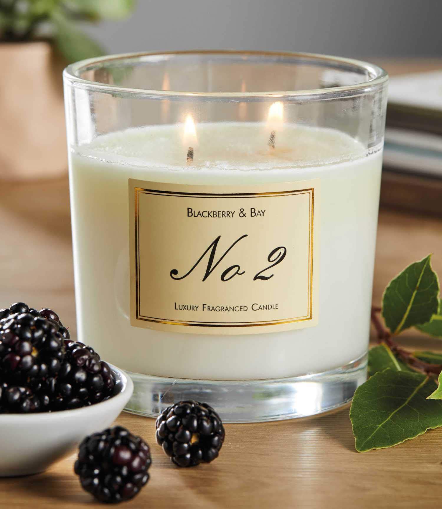No 2 Blackberry & Bay 2 wick candle 300g : Amazon.co.uk