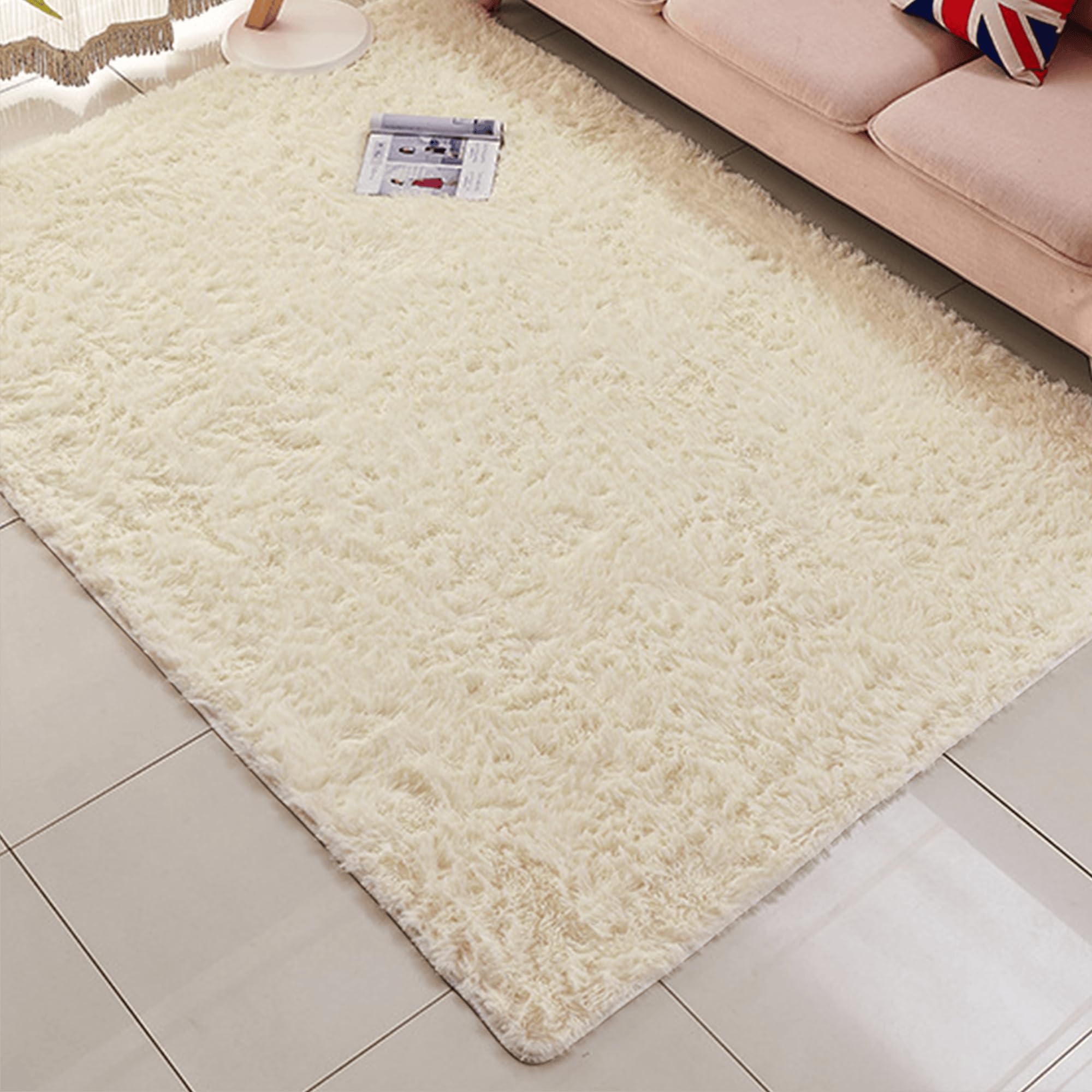 Tapis de chambre crème 180x230 cm antidérapant en fausse fourrure pour salon et canapé