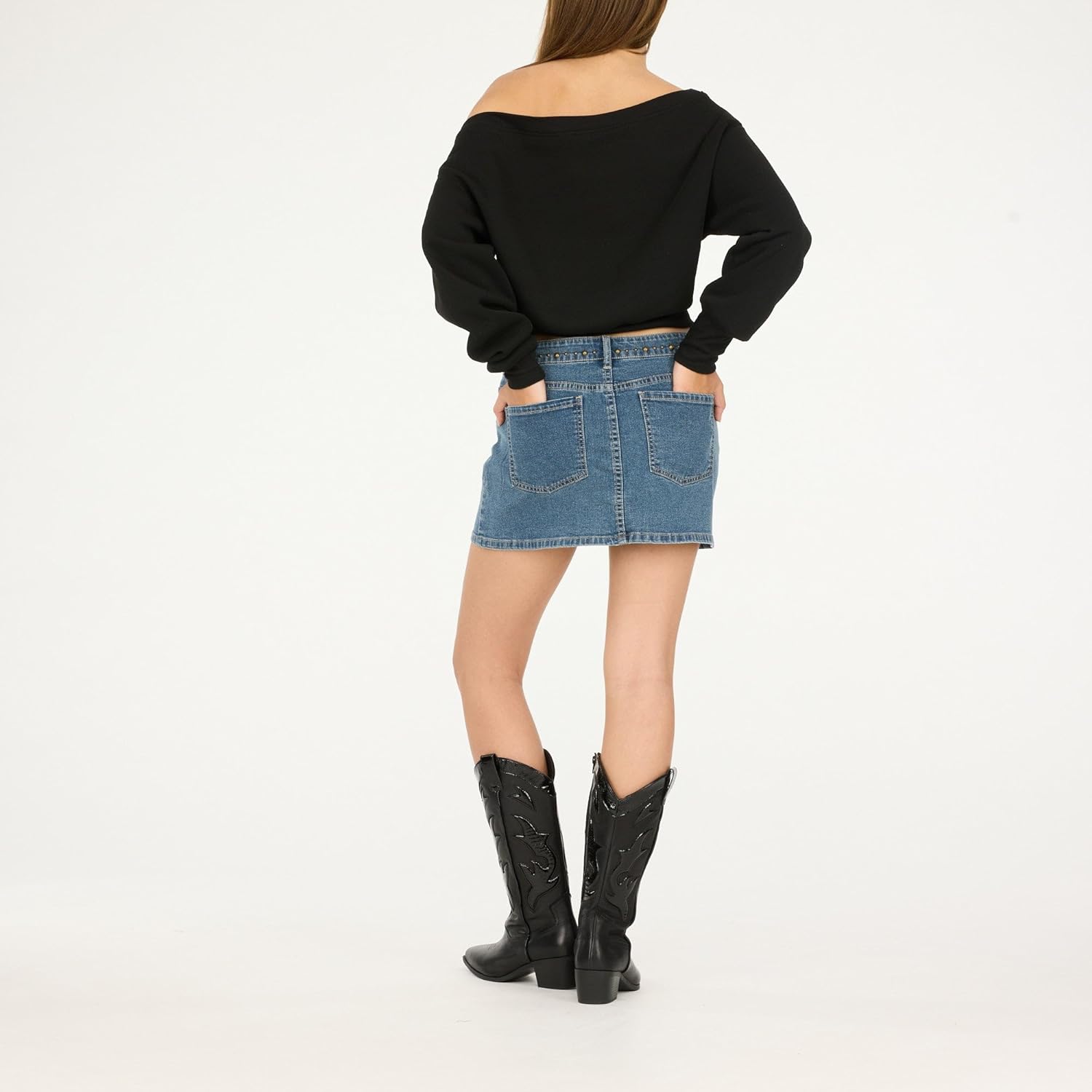 Forever 21 womens Off-shoulder Fleece Sweatshirt Crewneck With Graphic Print - Image 5