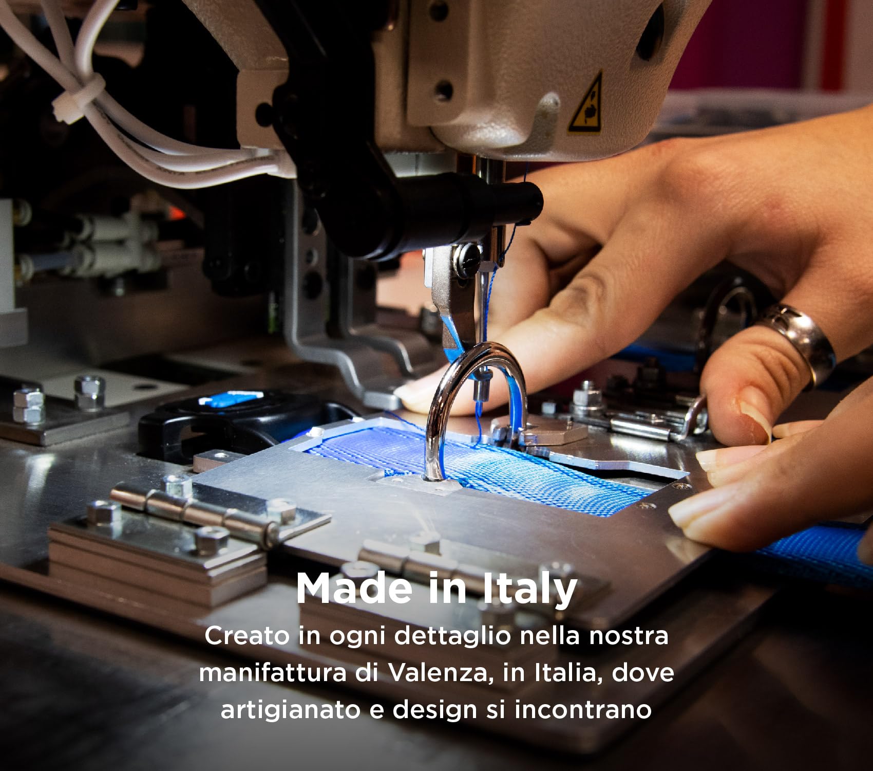 MyFamily Arnés para Perros De Poliéster Made In Italy, Los Datos Maestros De Tu Perro Siempre Contigo, Conexión para Smartphone con Tecnología NFC, Modelo K, Colección Memopet