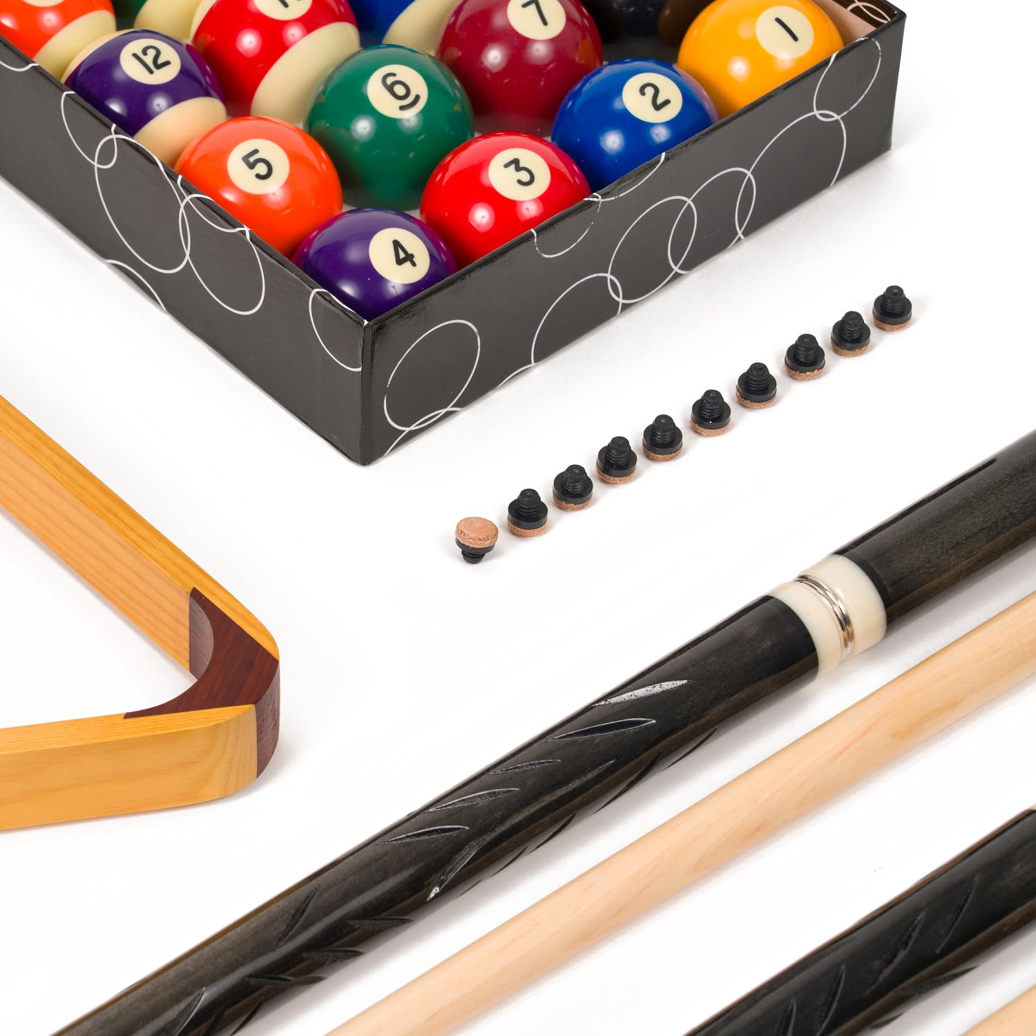 Stradivari Billard Equipment Set | Queue Set mit Kugeln, Dreieck, Kreide, Bürste und 10 Ersatzleder | Hochwertige Ausführung | Schwarz | Vielseitiges Zubehör