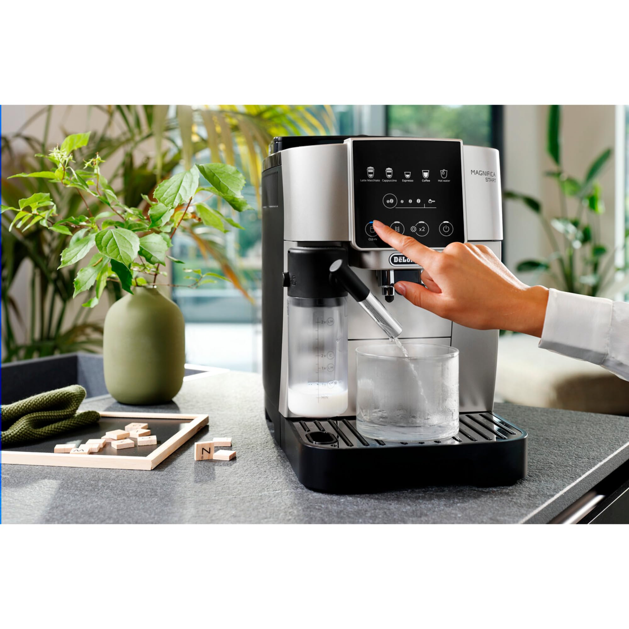 De'Longhi Magnifica Start ECAM220.80.SB Cafetera Automática 1.8L Negra