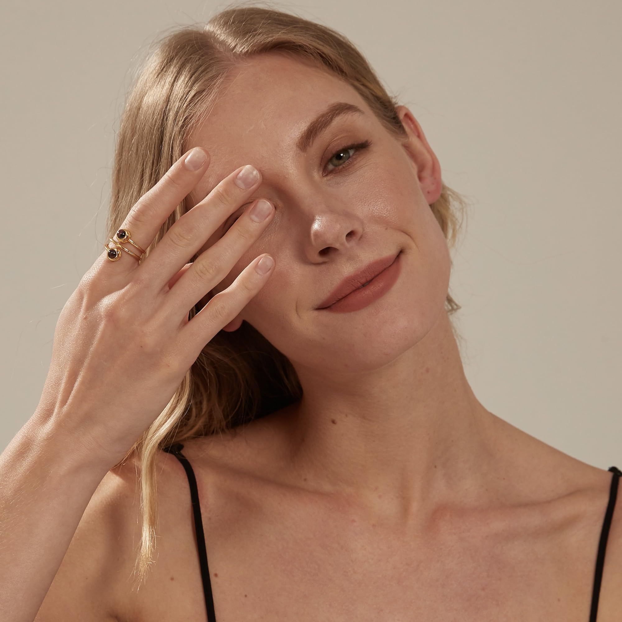 PERIMADE Anillo de proyección de doble imagen personalizado para mujer, banda abierta conmemorativa de fotos personalizada, texto personalizado y amor en 100 idiomas, anillo de envoltura ajustable