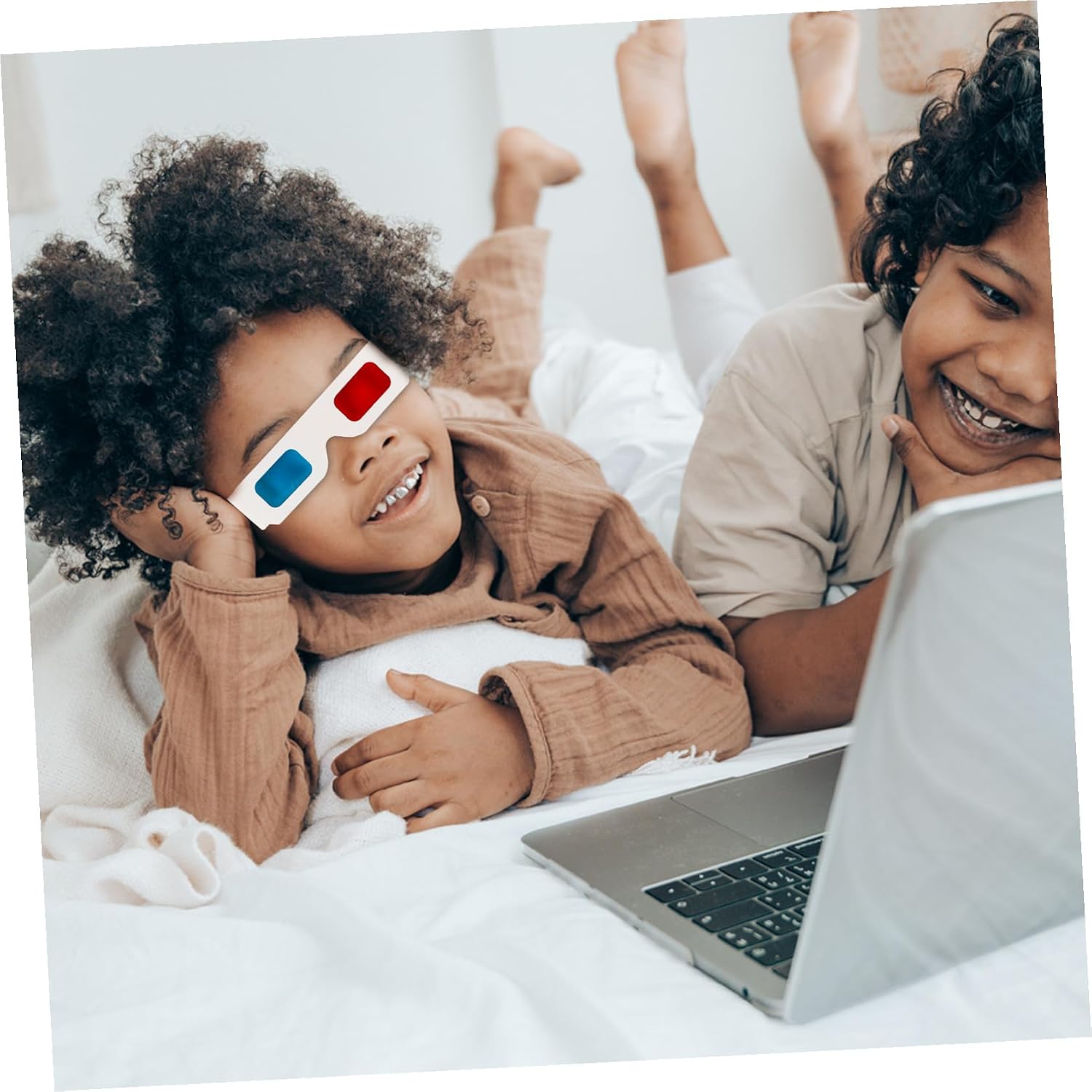 DOITOOL 100pcs Red Blue Glasses Disposable Cardboard Paper Movie Video Glasses Funny Eyes Party