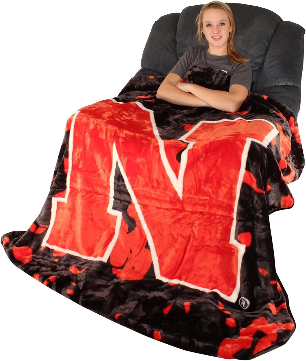 College Covers Everything Comfy Nebraska Cornhuskers Soft and Warm Huge Raschel Throw Blanket, 86" x 63" 63 in x 86 in Nebraska Cornhuskers